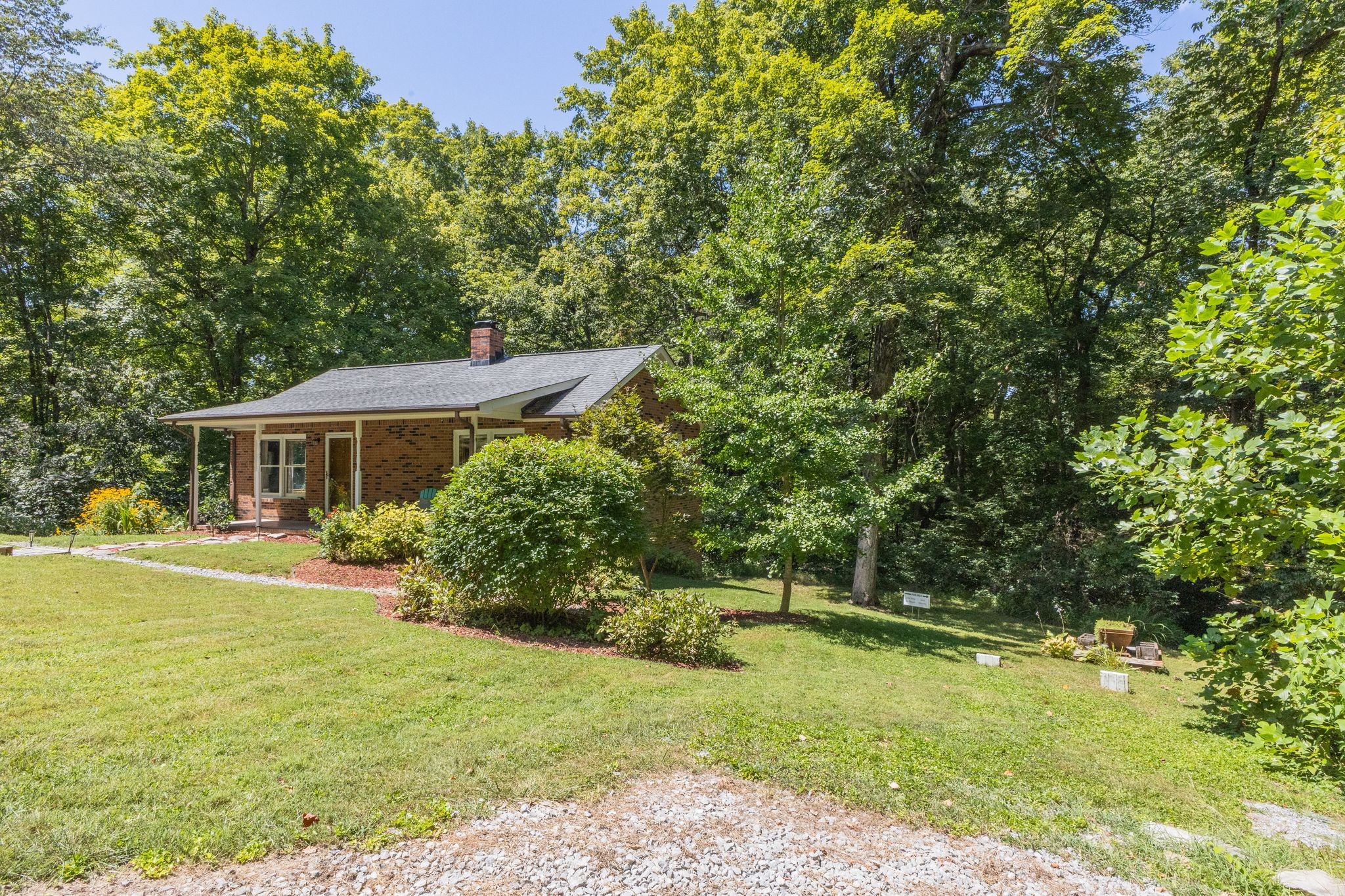 Image 12 of 33 For 8457 138th Place