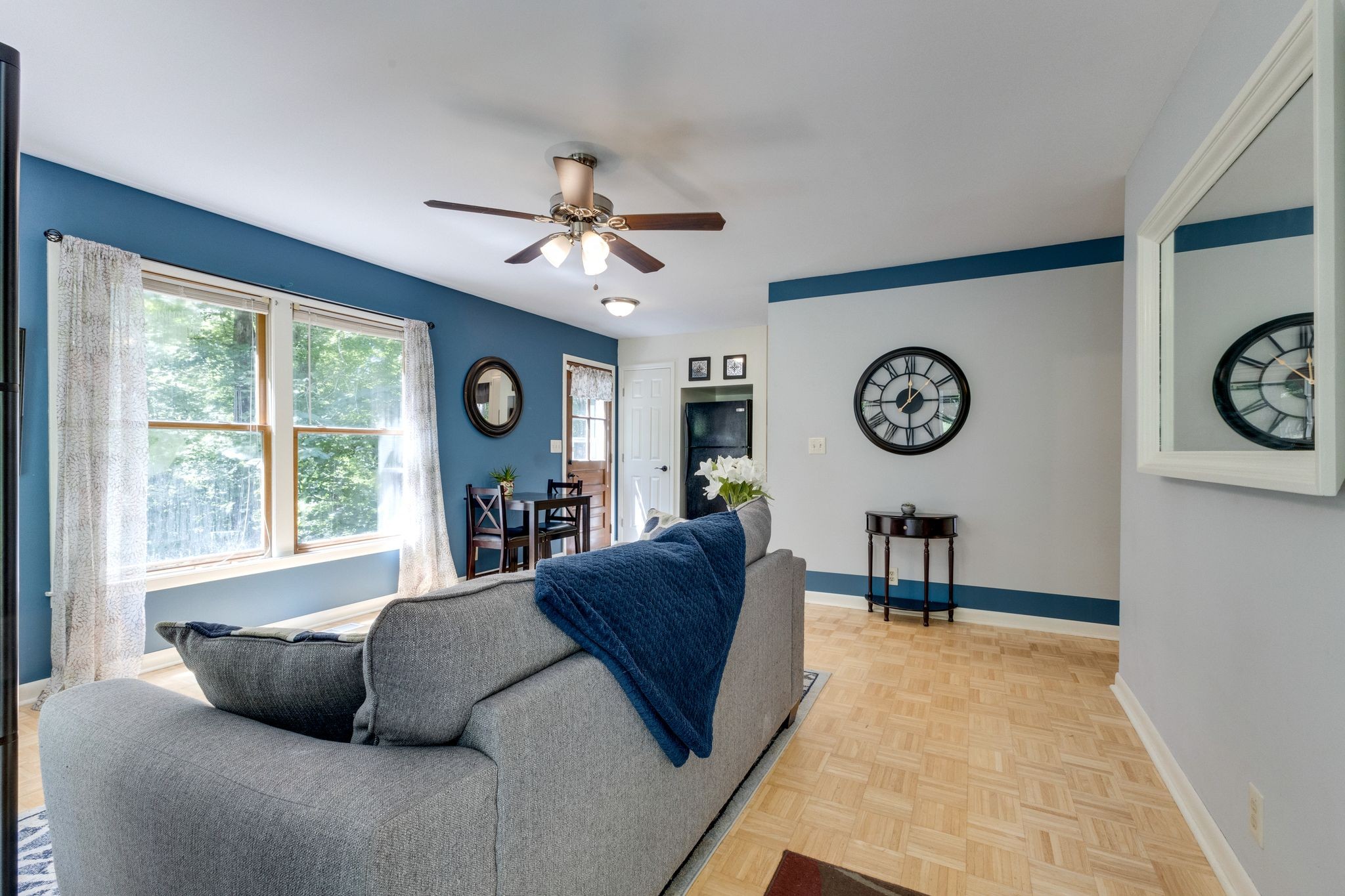 Image 14 of 33 For 8457 138th Place