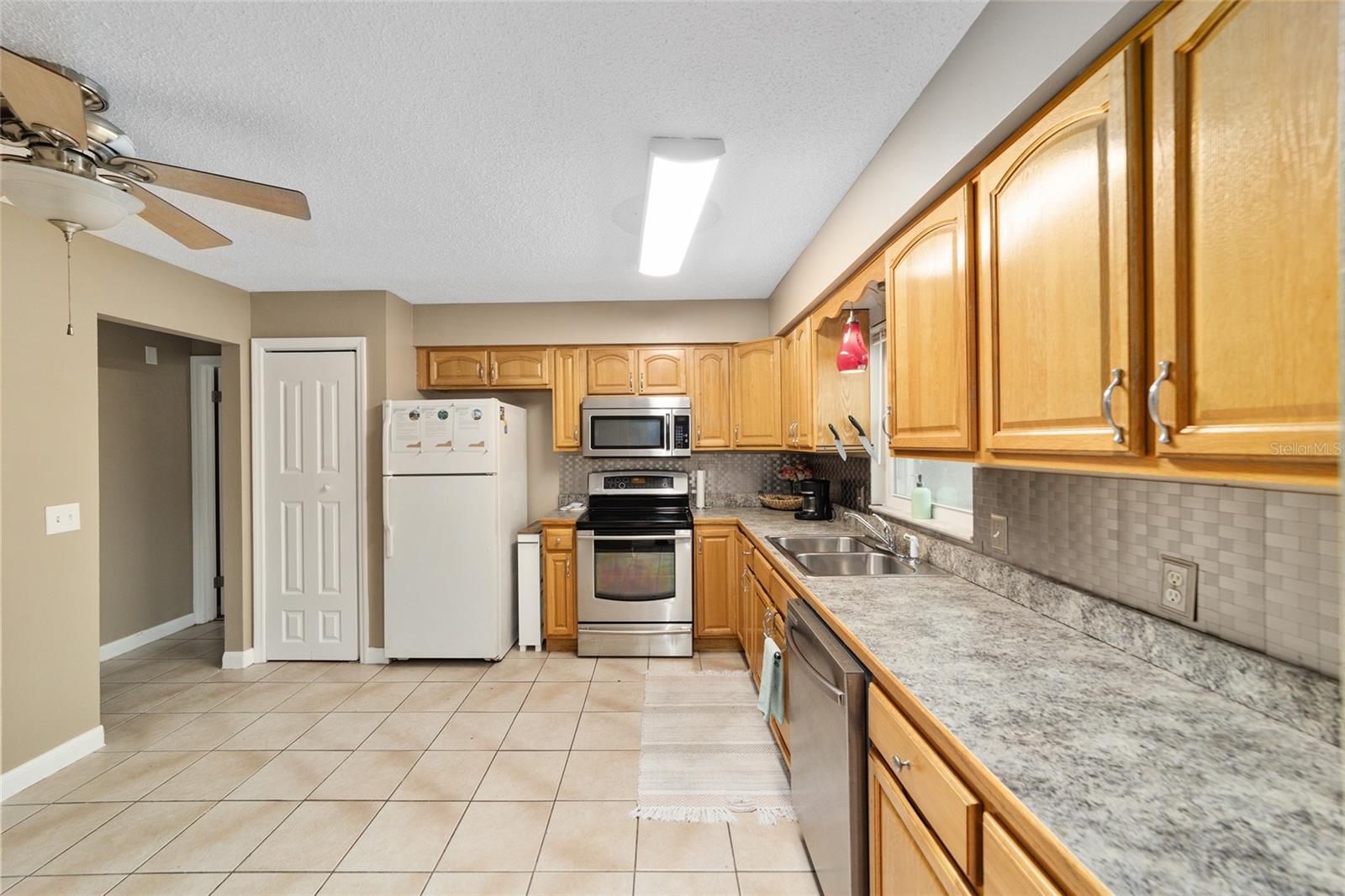 Image 15 of 37 For 3720 24th Street