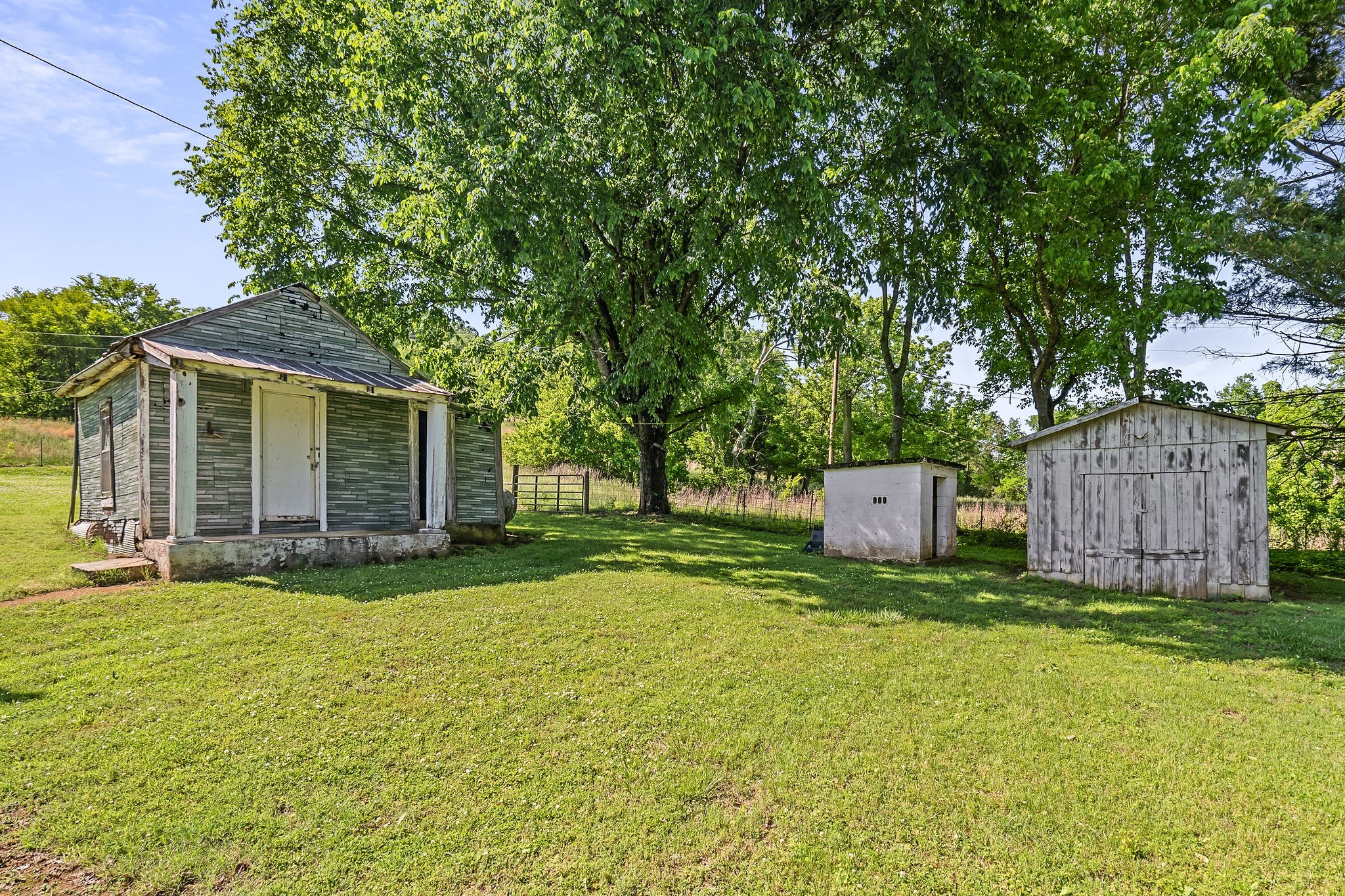 Image 9 of 42 For 2045 56th Terrace