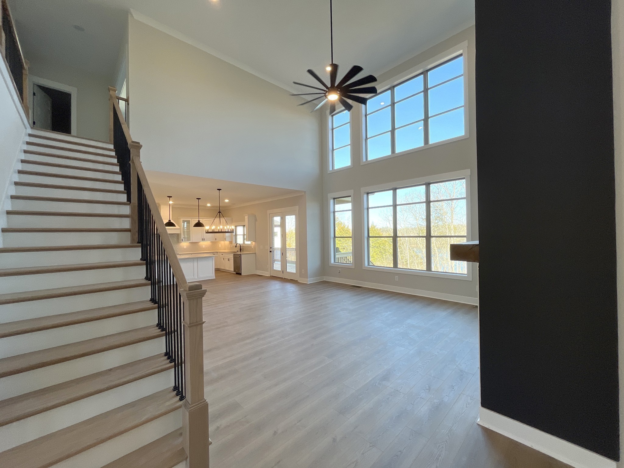 Image 3 of 70 For 12135 107th Street Road