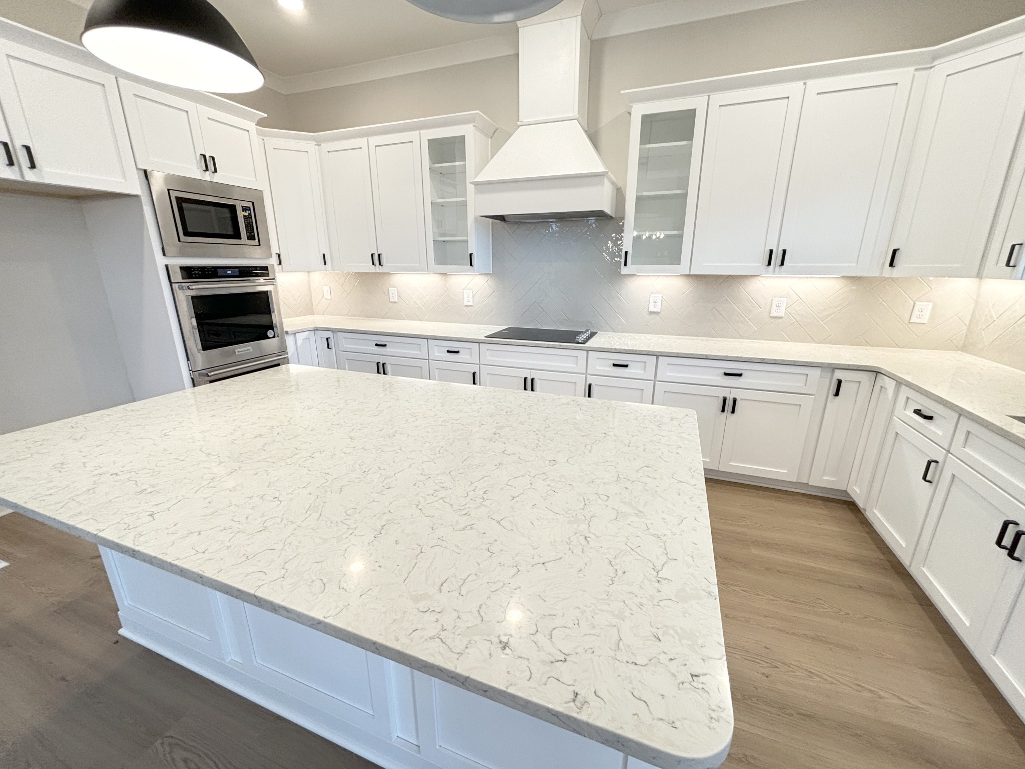 Image 7 of 70 For 12135 107th Street Road