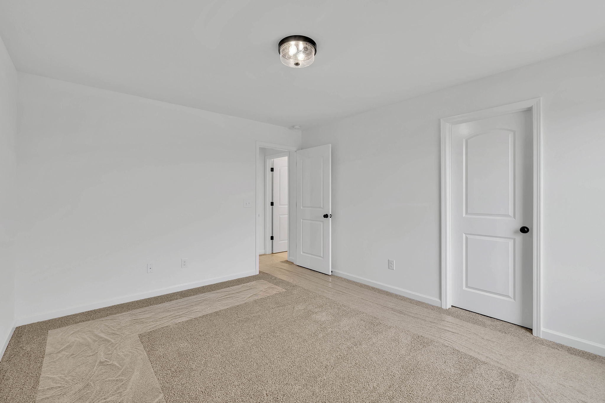 Image 31 of 49 For 21654 Honeysuckle Street