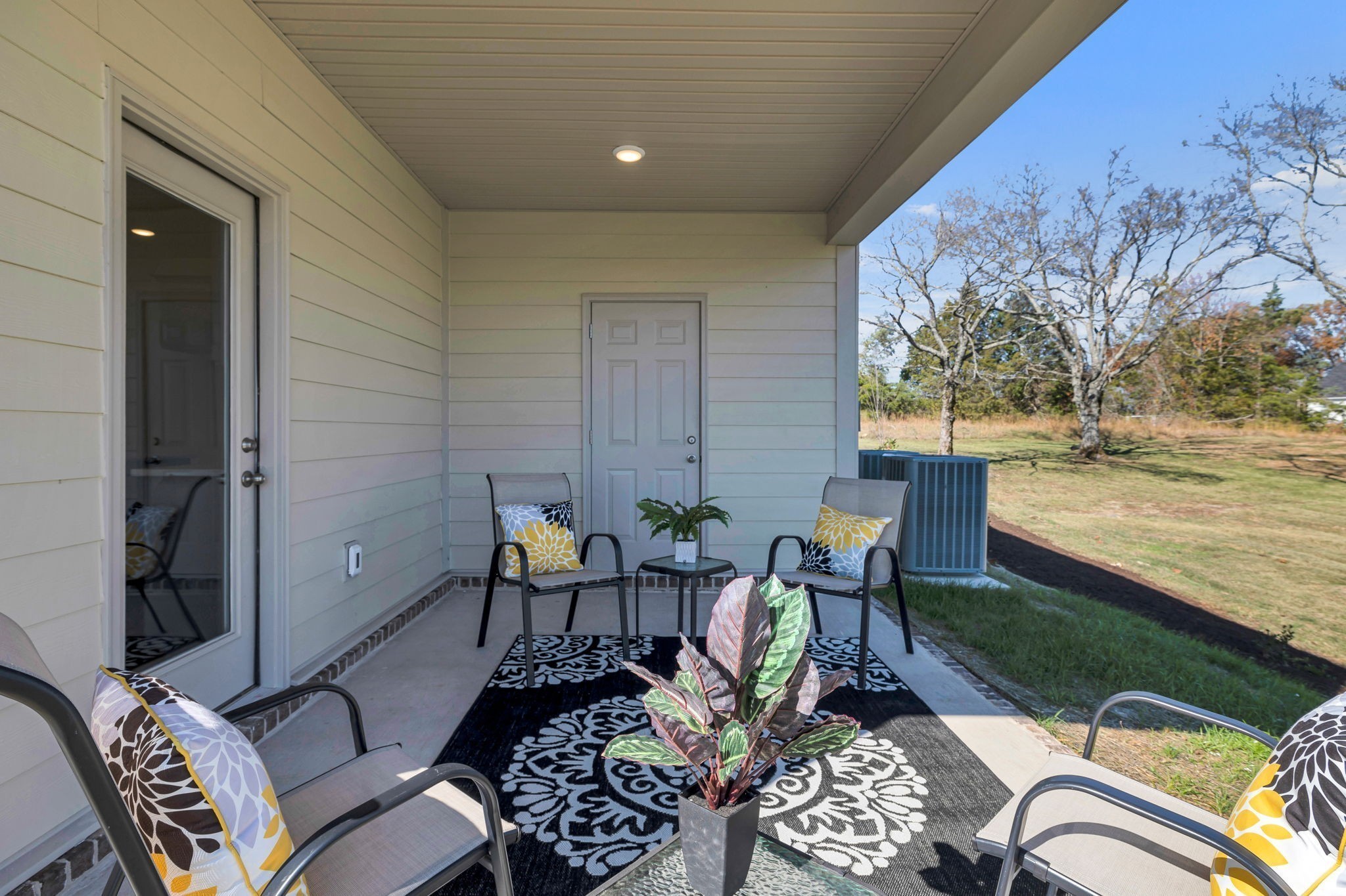 Image 15 of 21 For 2142 23rd Loop