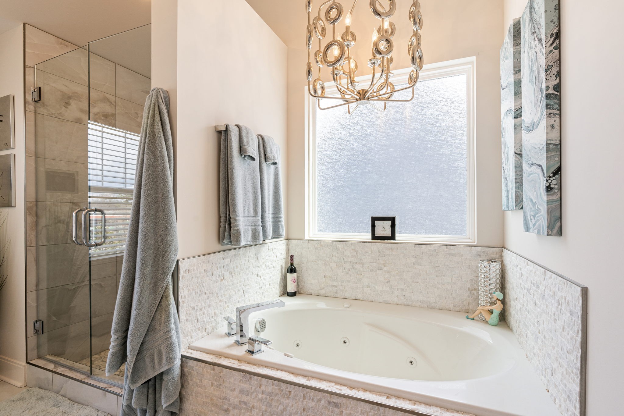 Image 11 of 39 For 137 Franklin Avenue