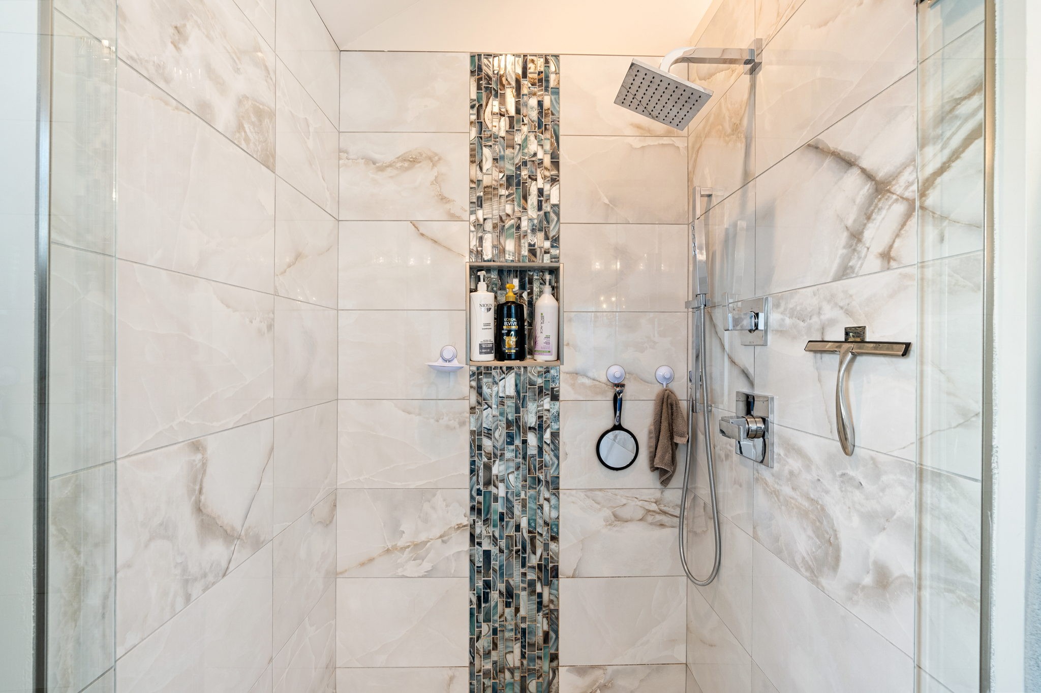 Image 12 of 39 For 137 Franklin Avenue