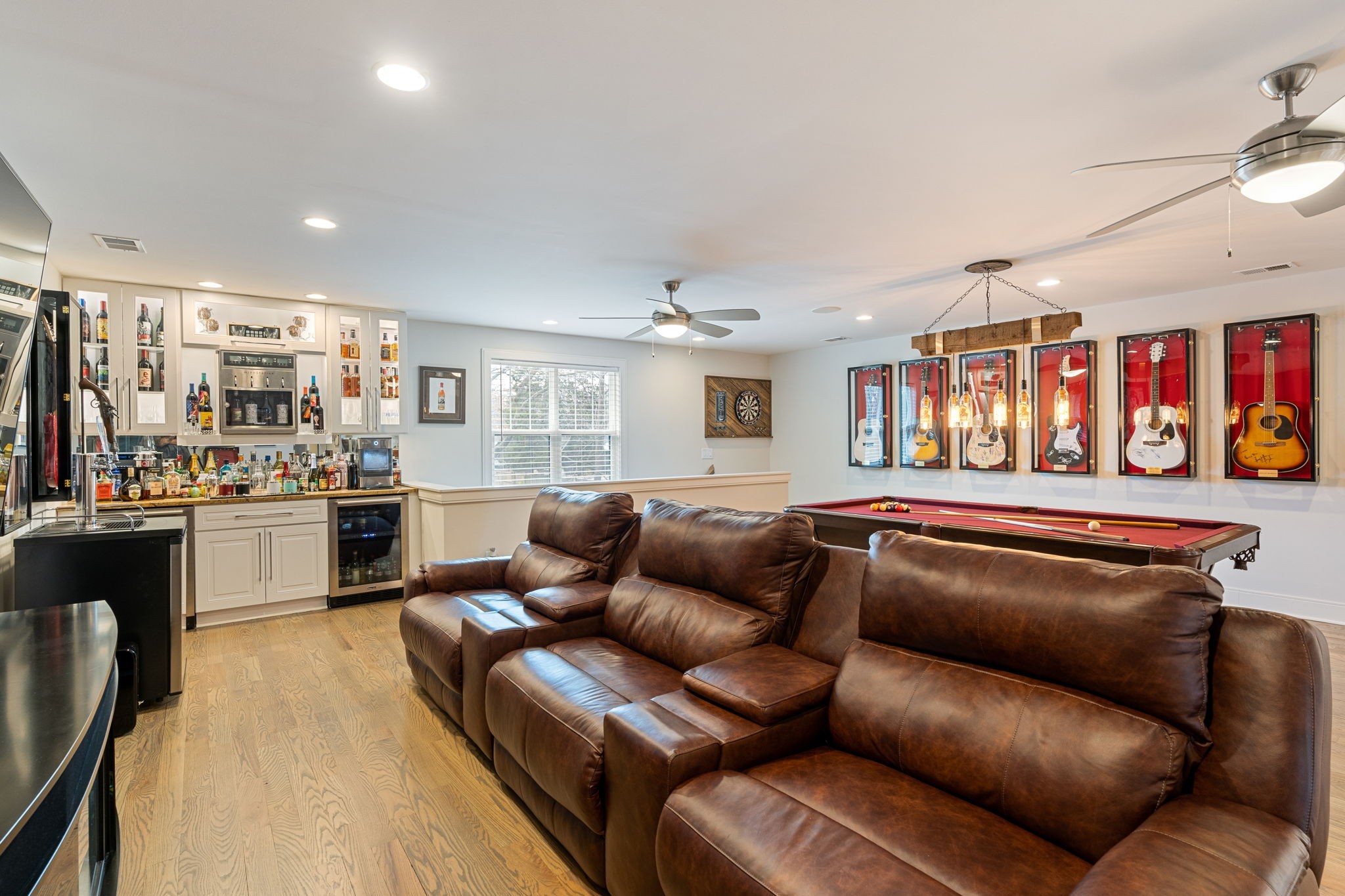 Image 18 of 39 For 137 Franklin Avenue