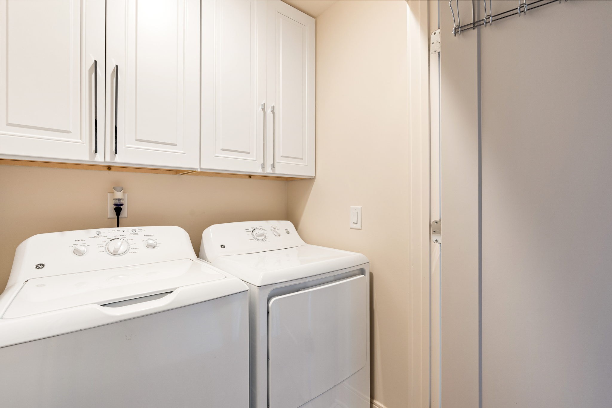 Image 19 of 39 For 137 Franklin Avenue