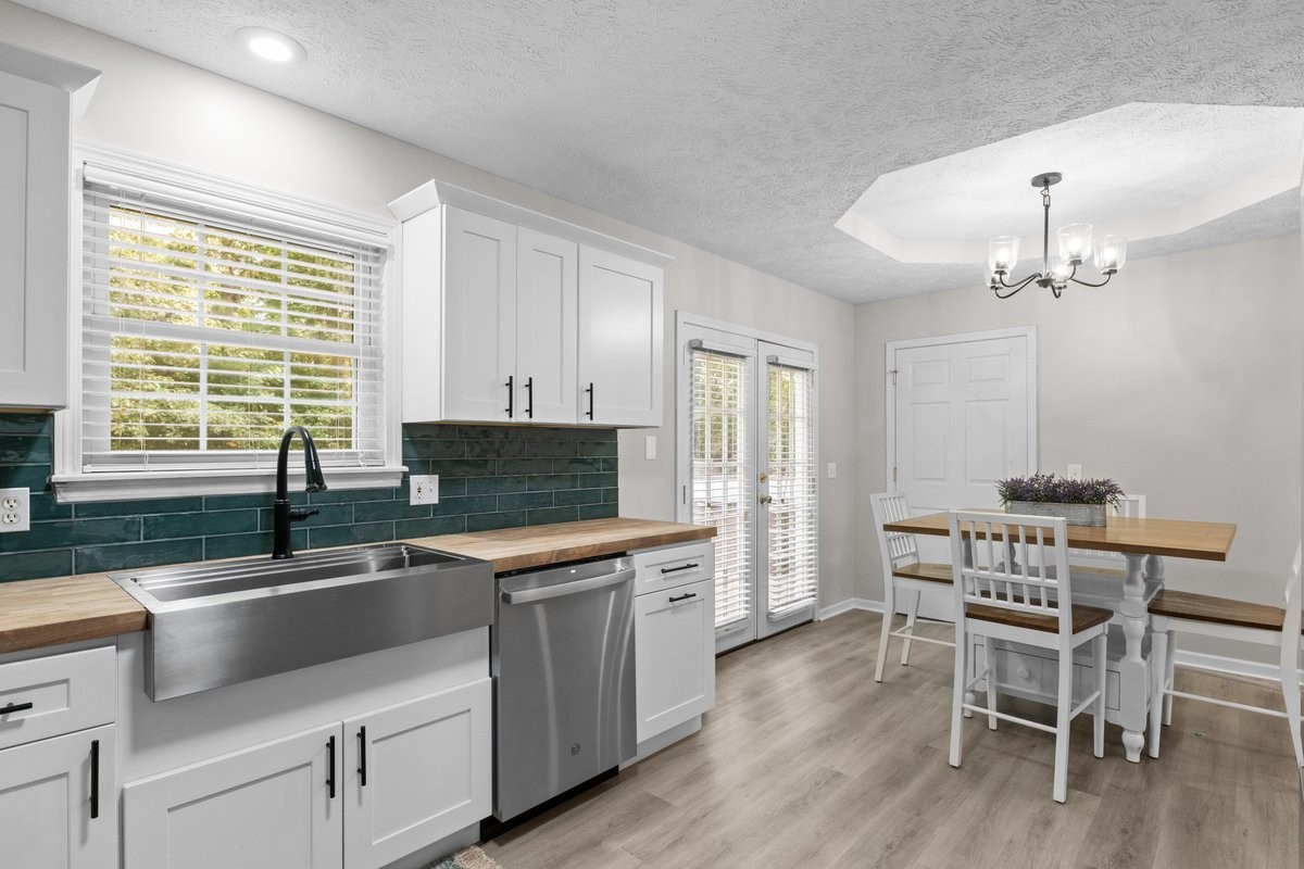 Image 14 of 15 For 12740 35th Street