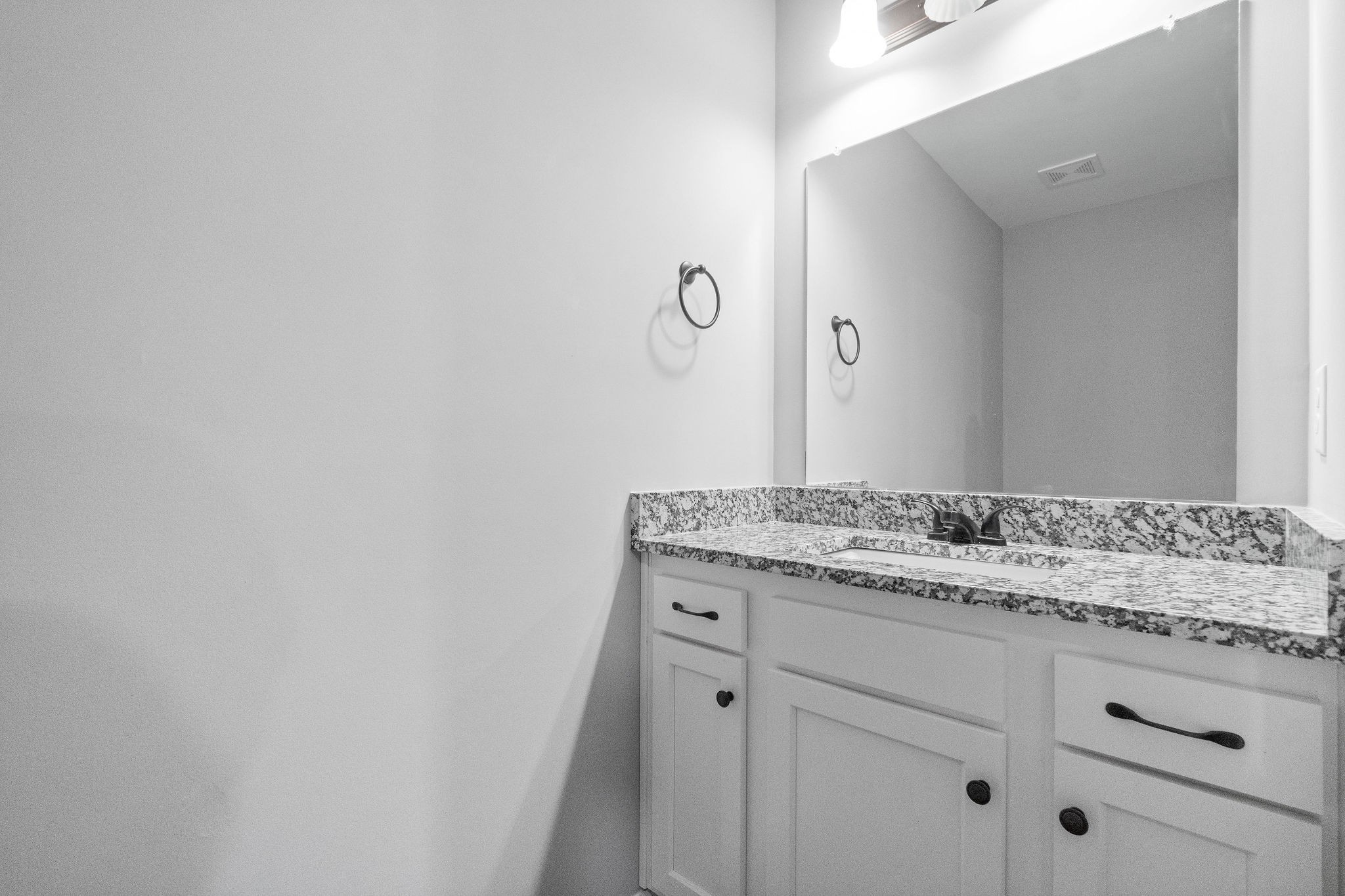 Image 6 of 12 For Montclair Road 21