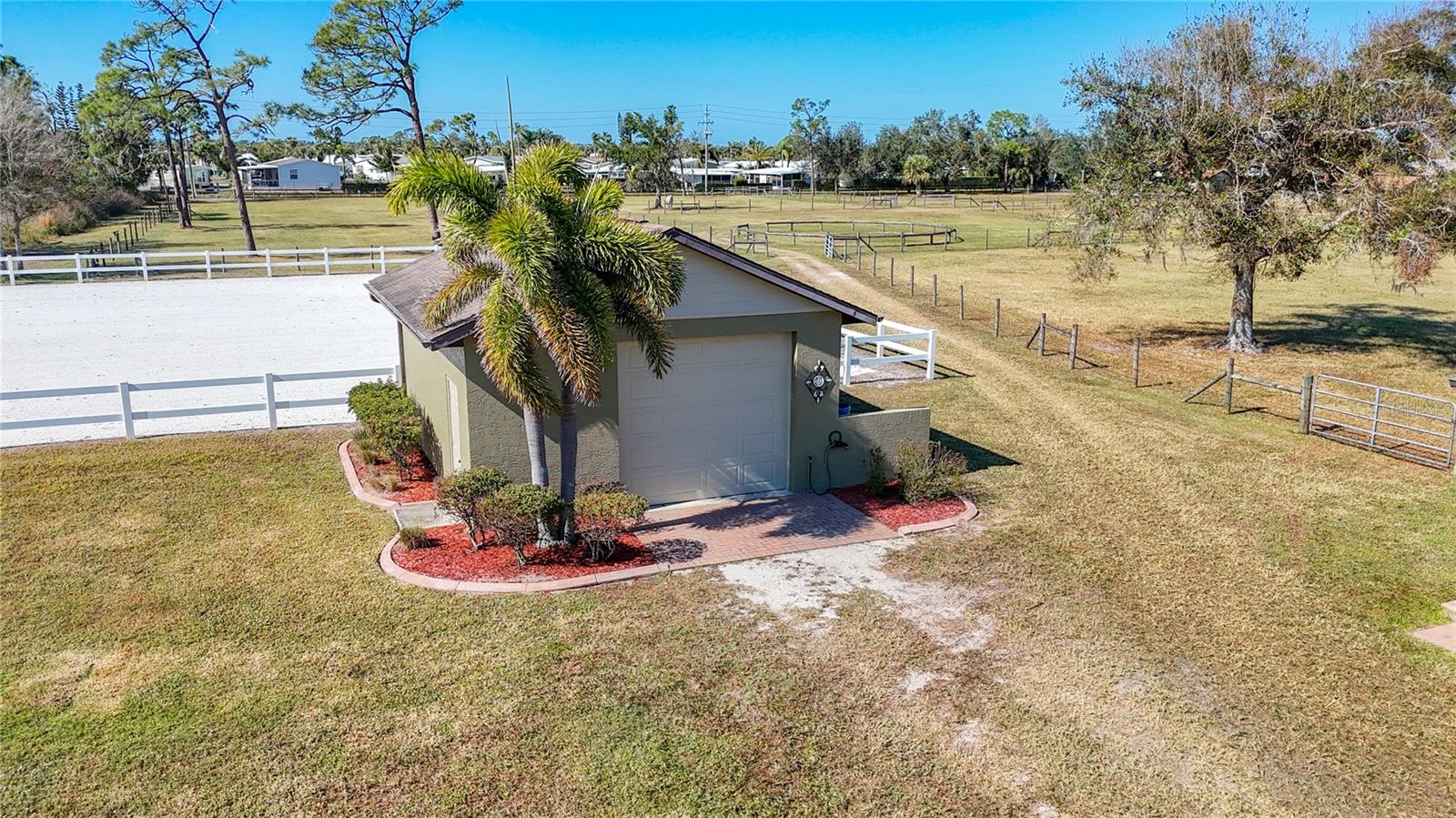 Image 25 of 97 For 24454 Nova Lane