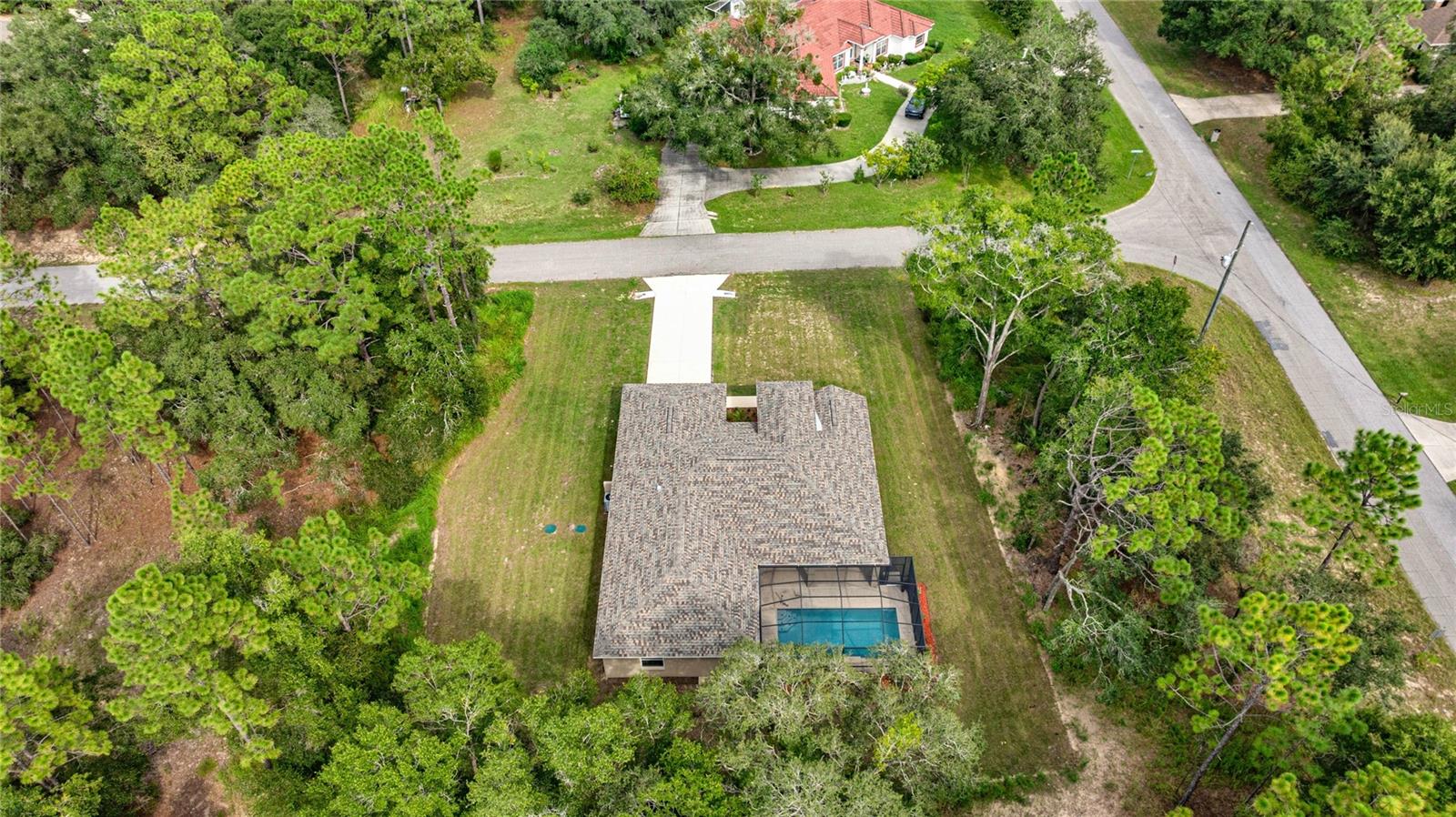 Listing photo id 40 for 4334 Grasstree Drive