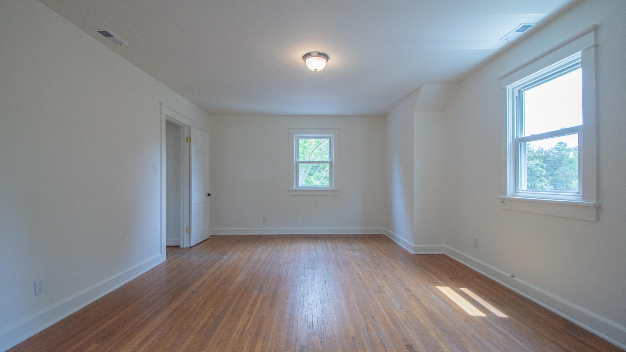 Image 21 of 25 For 4947 166th Loop