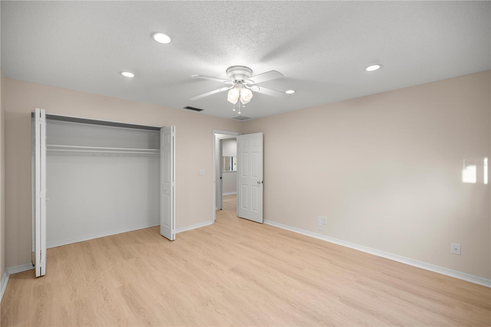 Image 19 of 29 For 3856 19th Street Circle