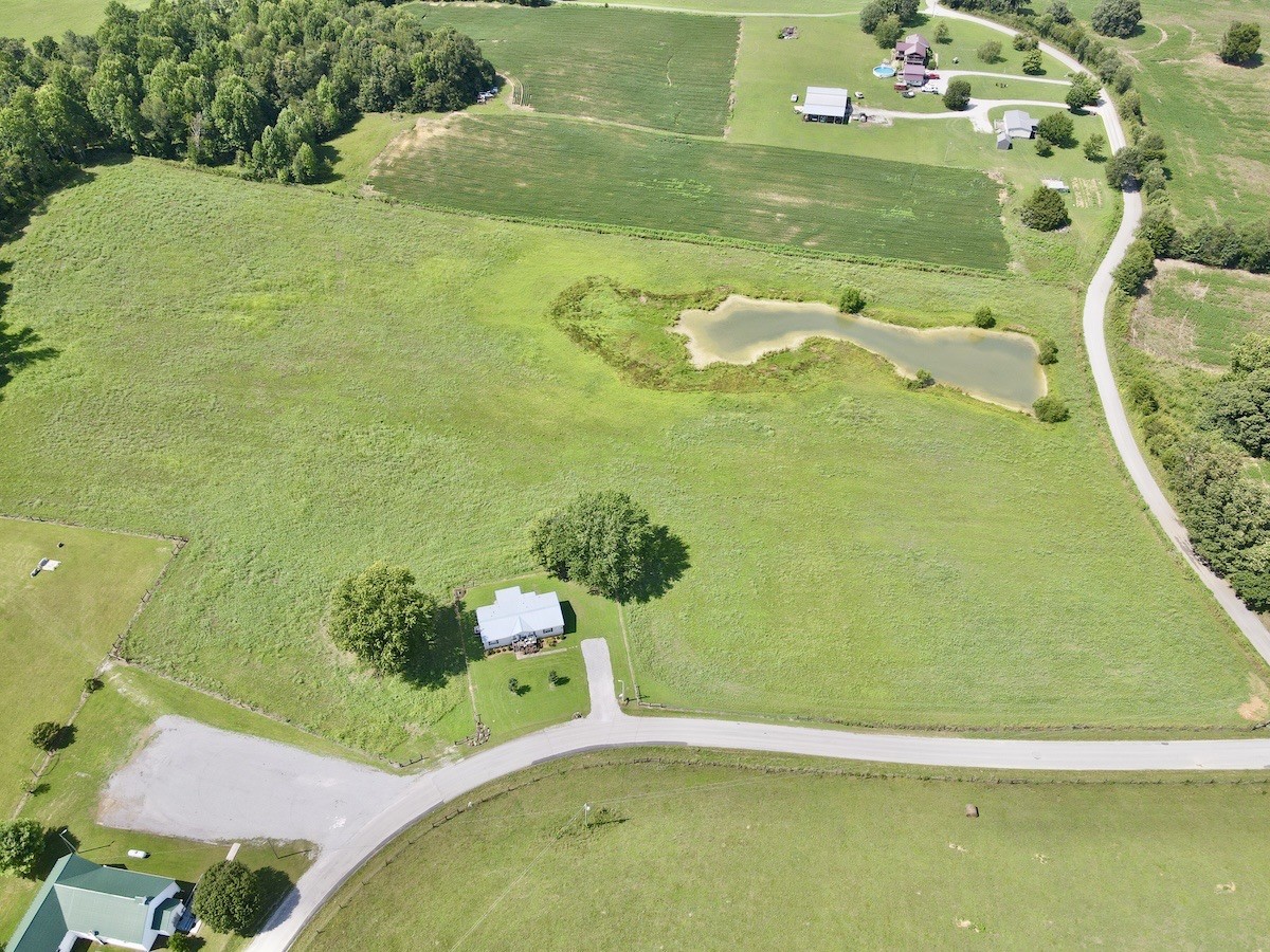 Image 4 of 38 For 480 64th Avenue