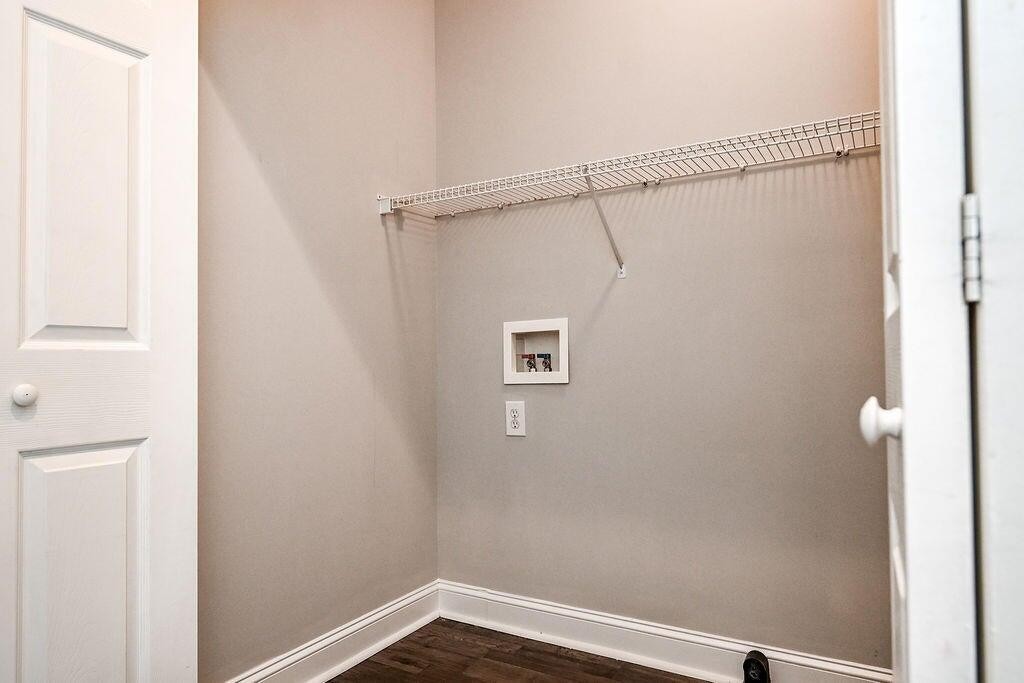 Image 12 of 49 For 26457 Vendome Court