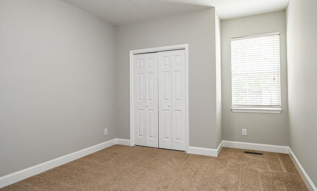 Image 14 of 49 For 26457 Vendome Court
