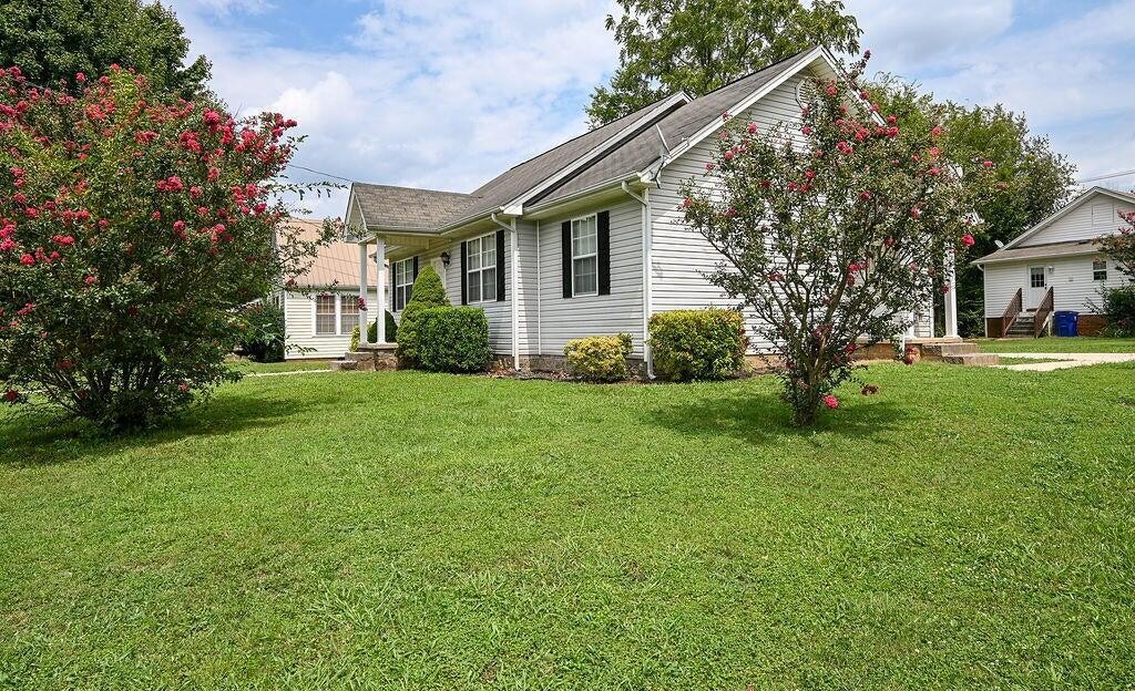 Image 2 of 49 For 26457 Vendome Court