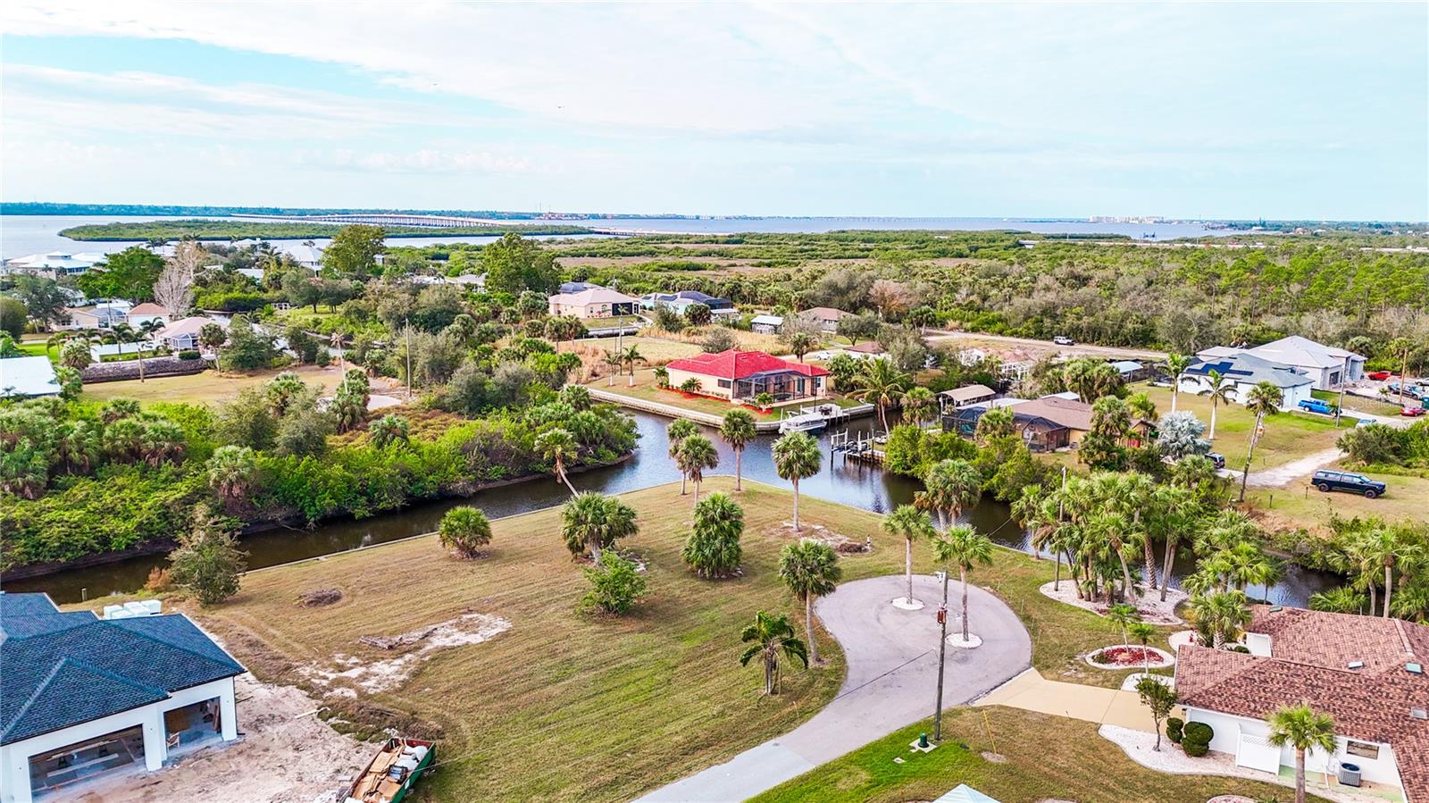 Image 33 of 49 For 26457 Vendome Court