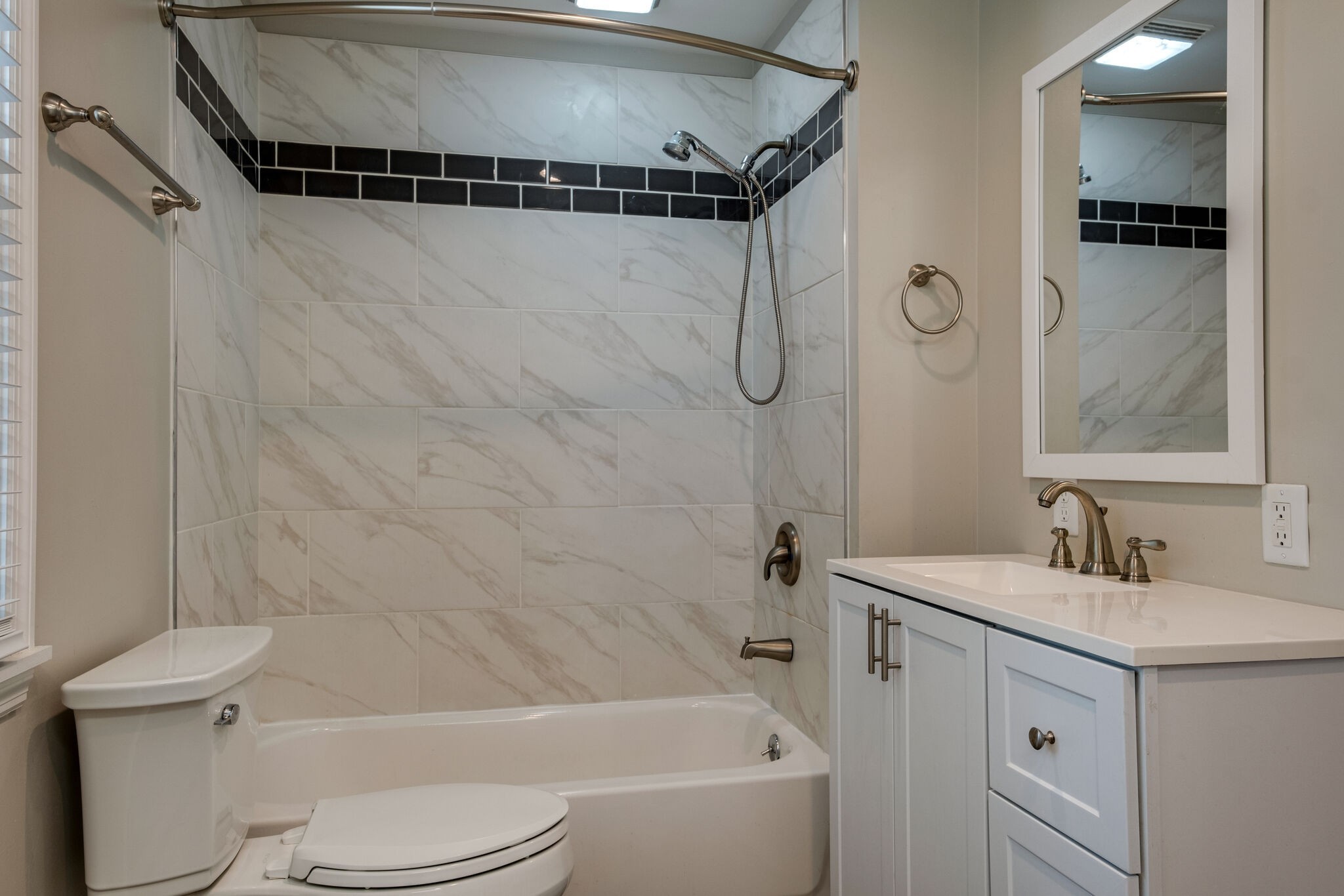 Image 13 of 29 For 12251 Red Maple Street
