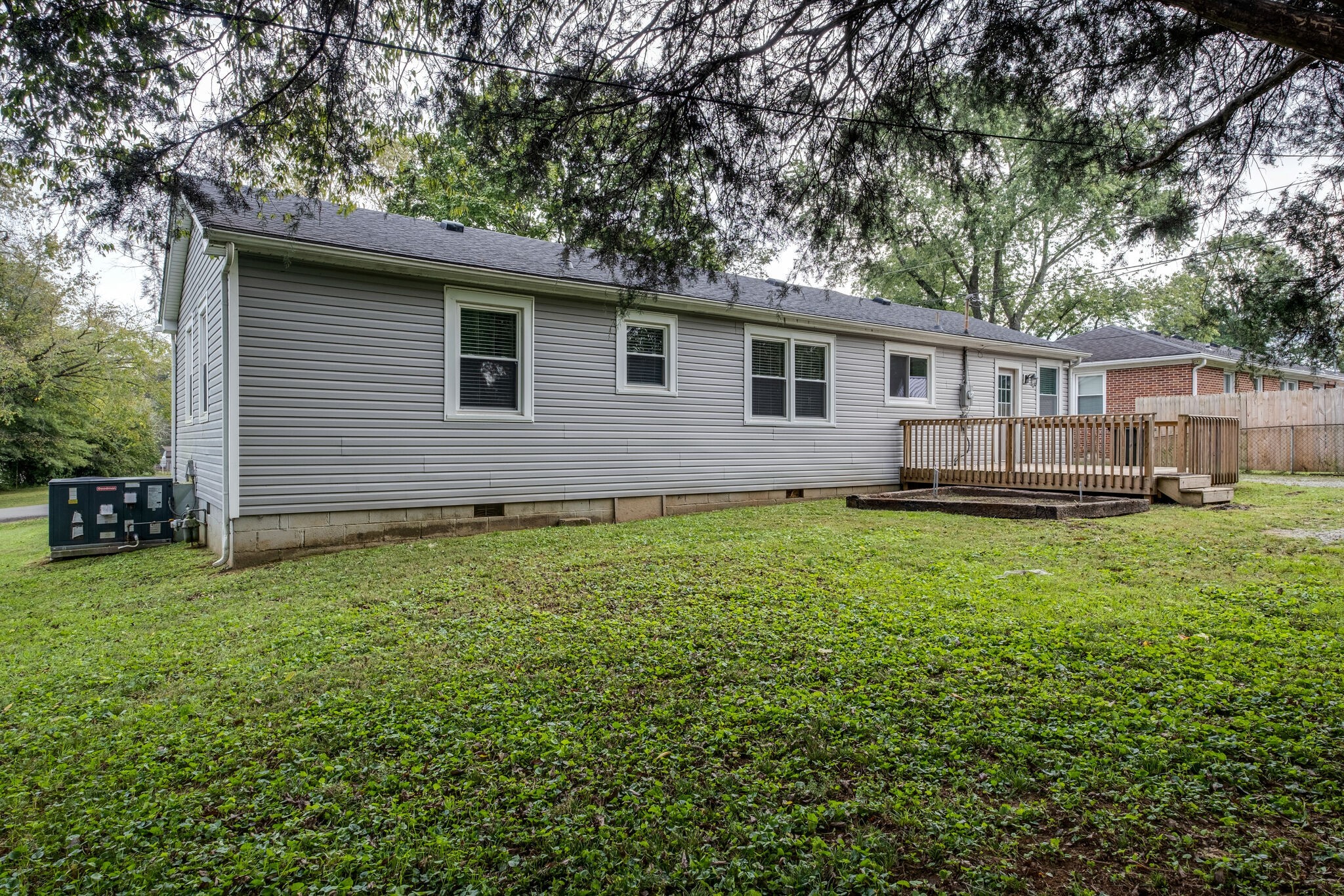 Image 26 of 29 For 12251 Red Maple Street