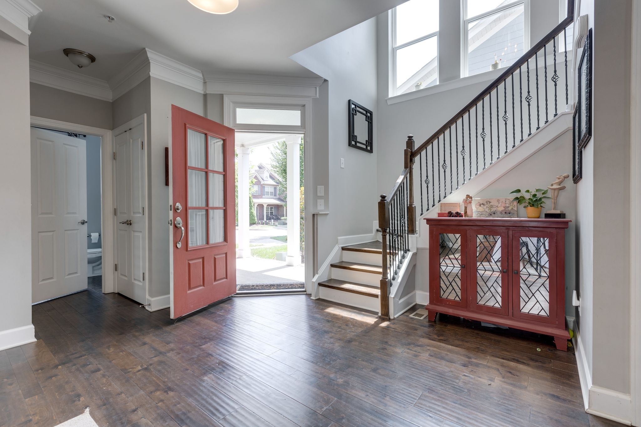 Image 4 of 23 For 10829 83rd Ave