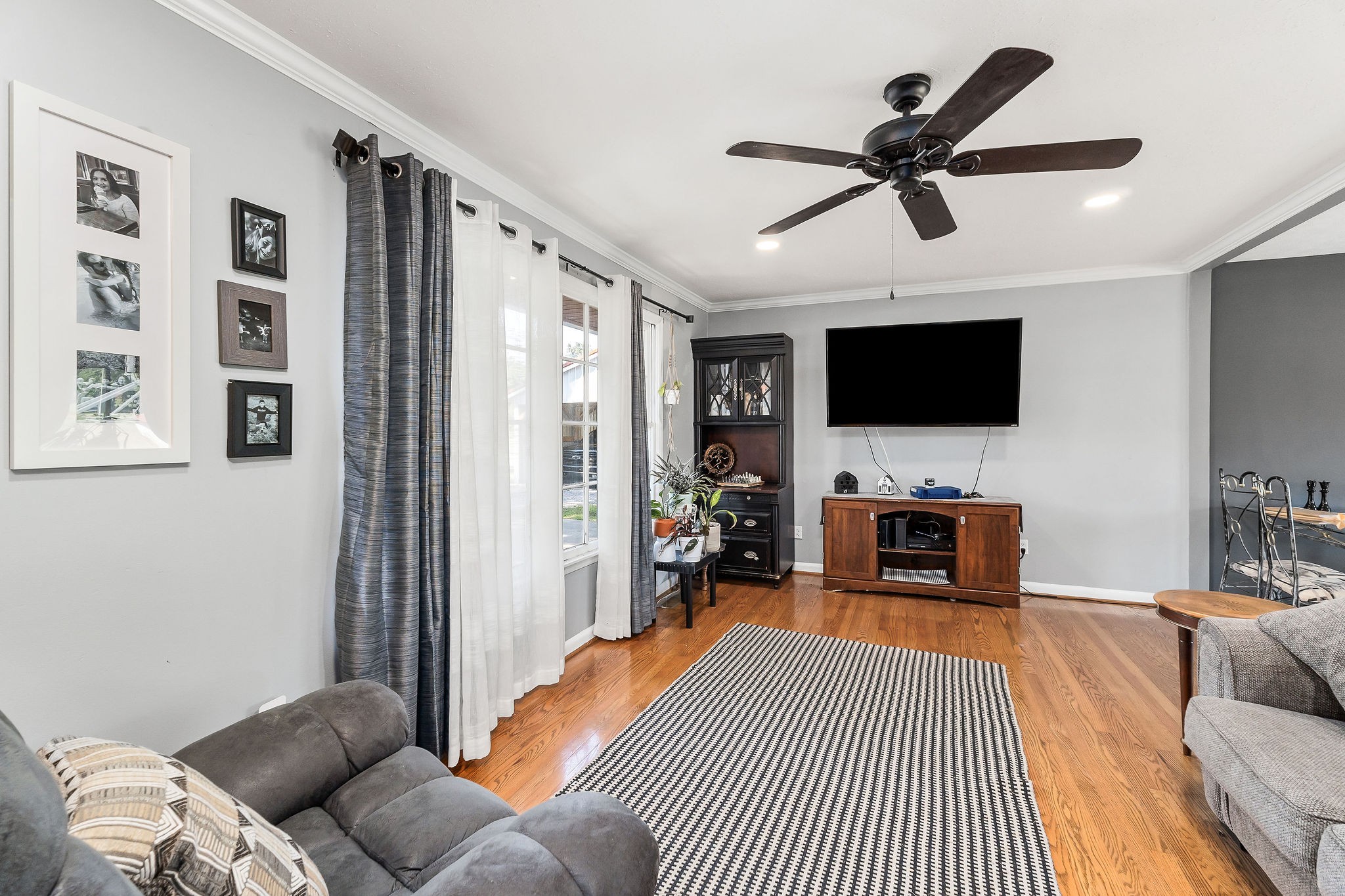 Image 31 of 34 For 4736 39th Street Road