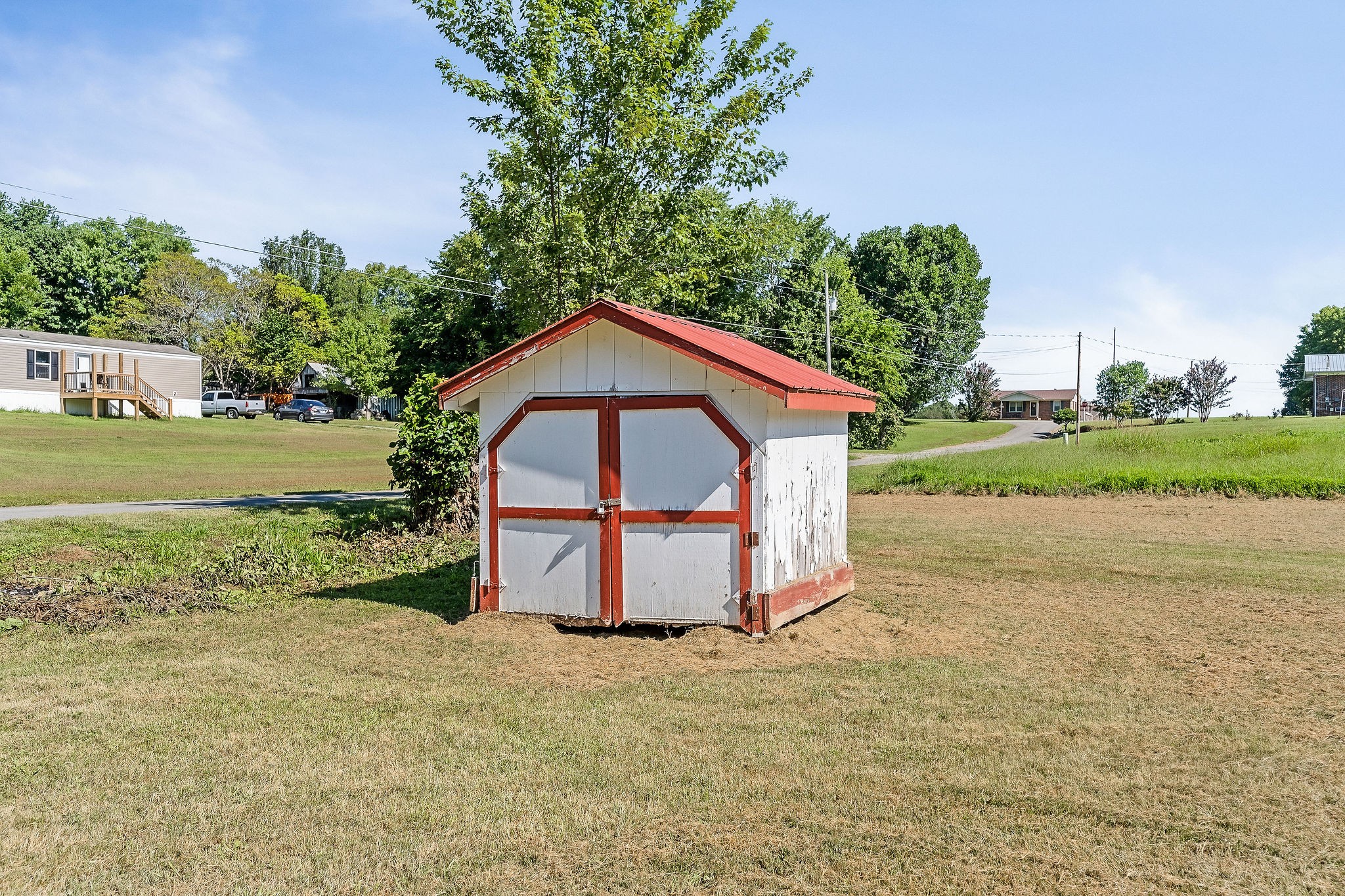 Image 8 of 34 For 4736 39th Street Road