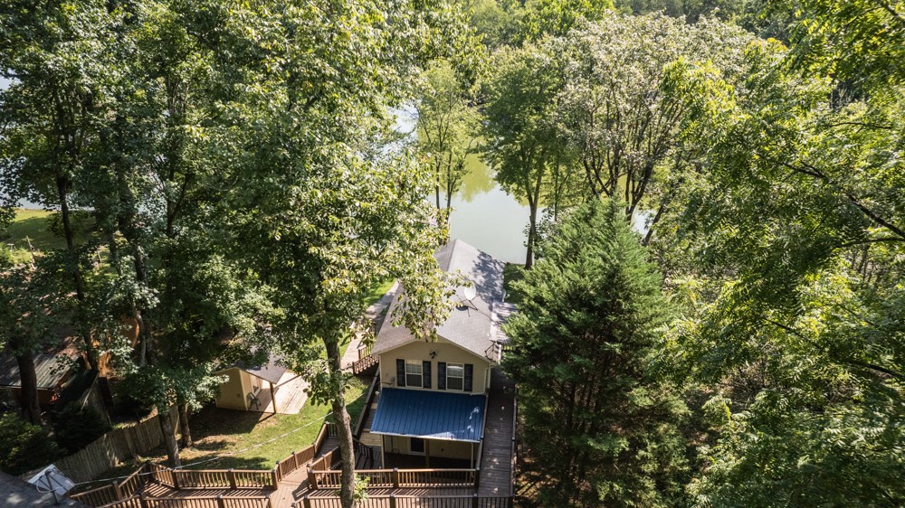 Image 28 of 34 For 4742 39th Street Road