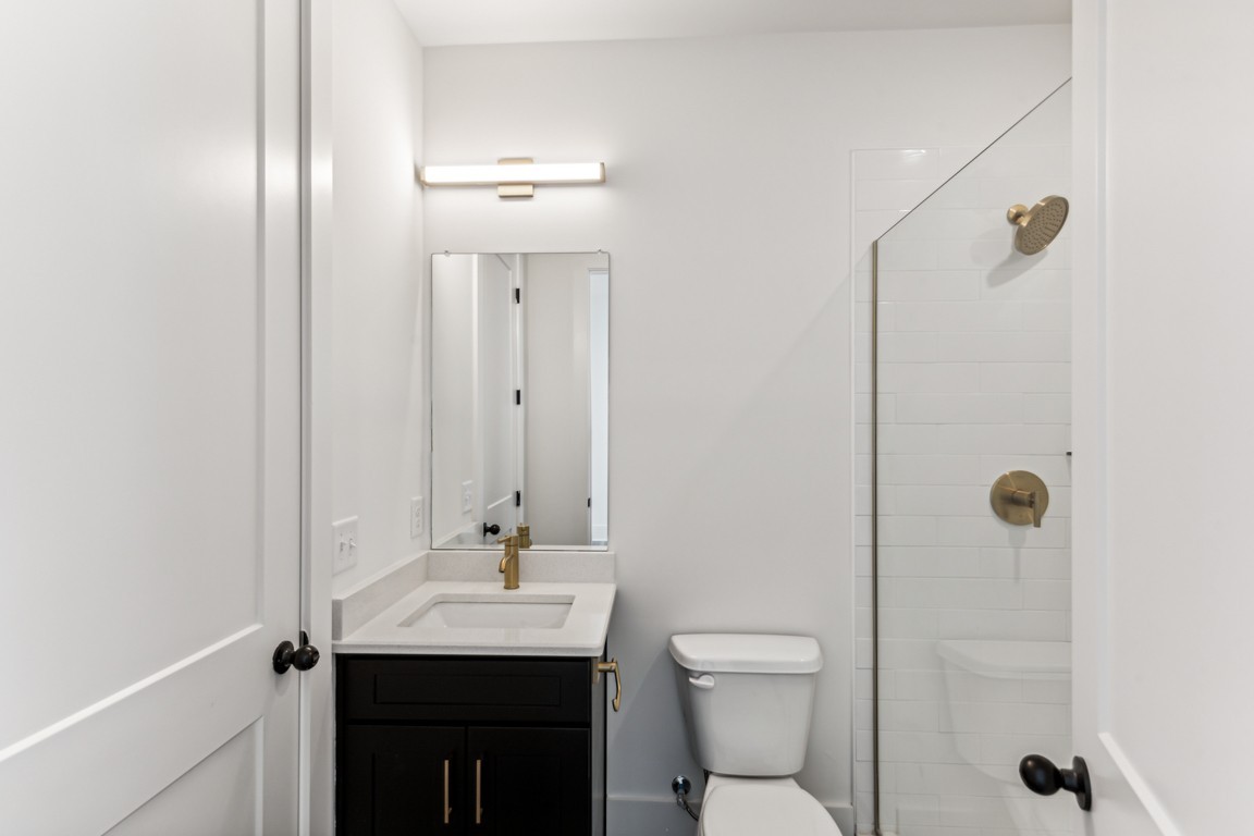 Image 11 of 22 For 2492 100th Street