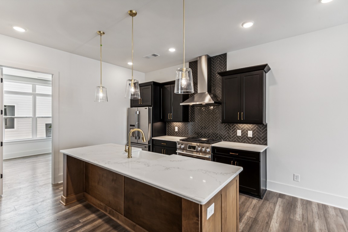 Image 14 of 22 For 2492 100th Street