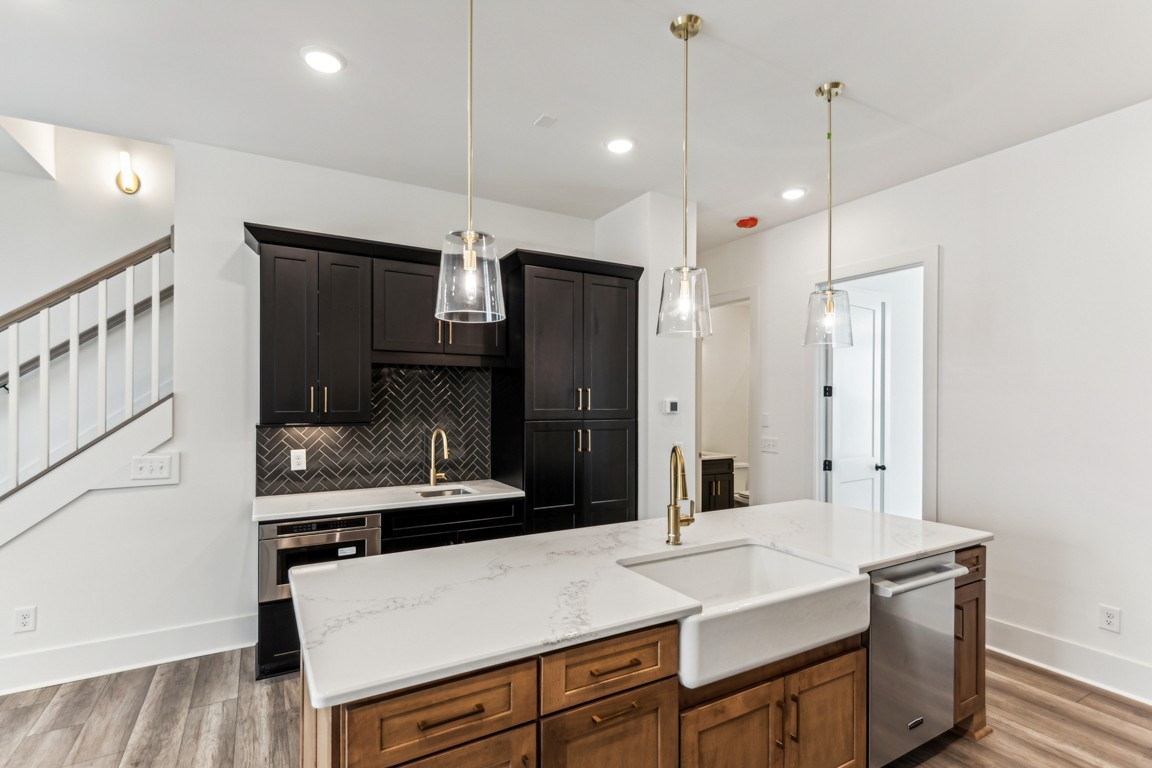 Image 16 of 22 For 2492 100th Street
