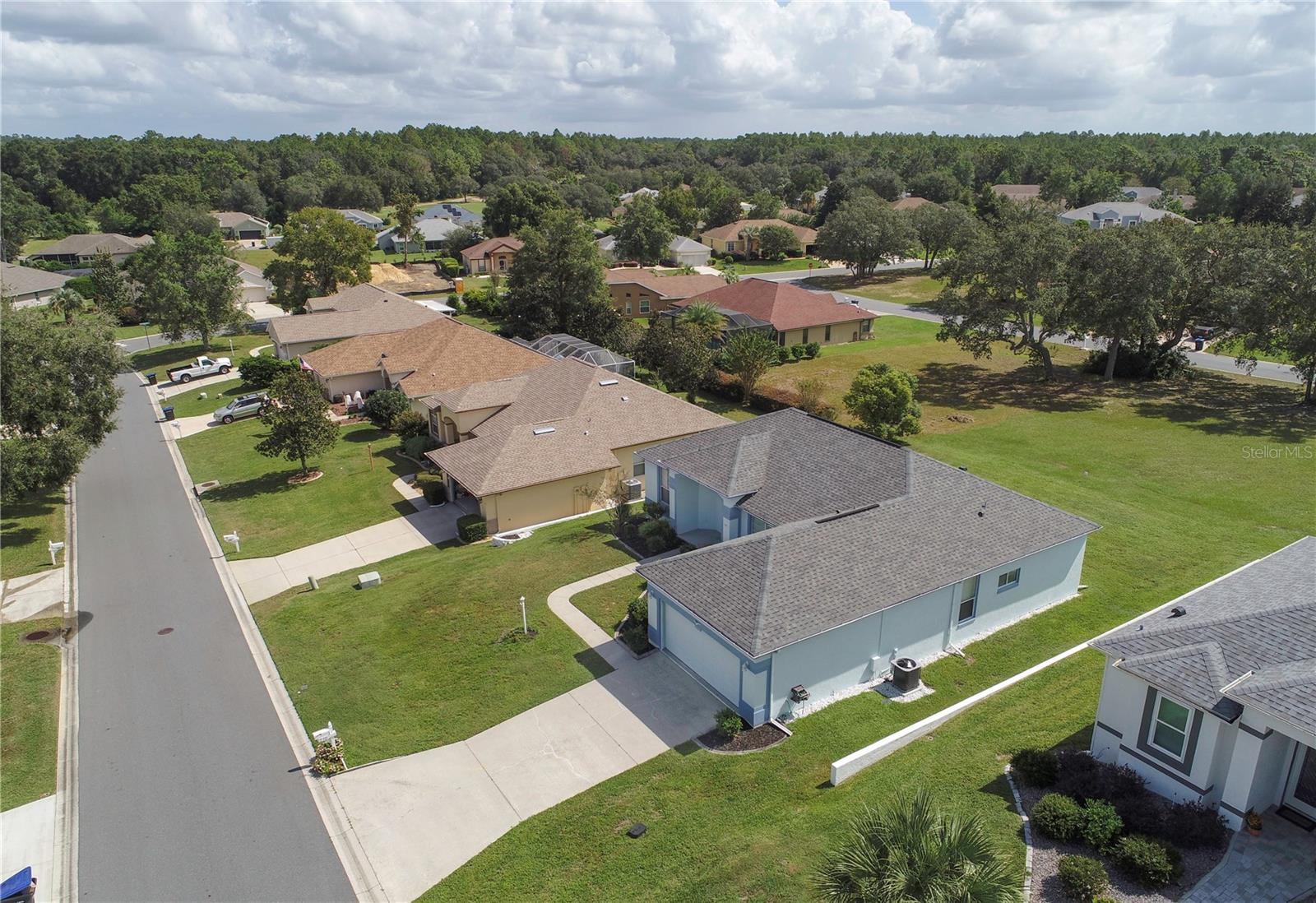 Image 40 of 49 For 210 Rexford Drive