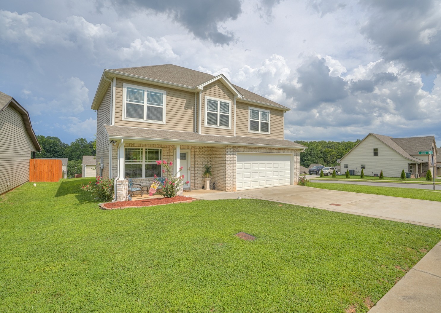 Details for 454 Golf Club Ln, Springfield, TN 37172