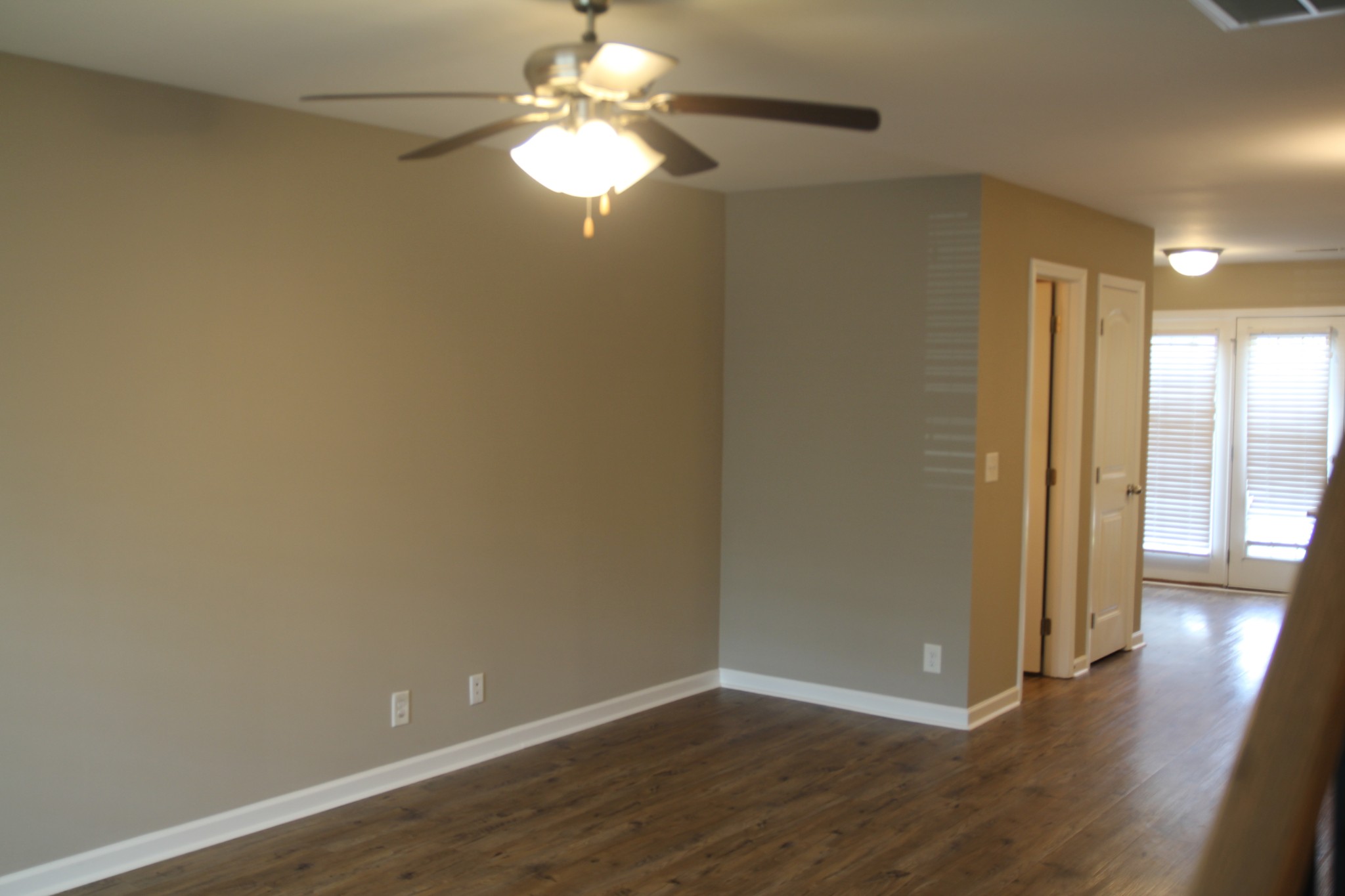 Image 13 of 23 For 6009 107th Street