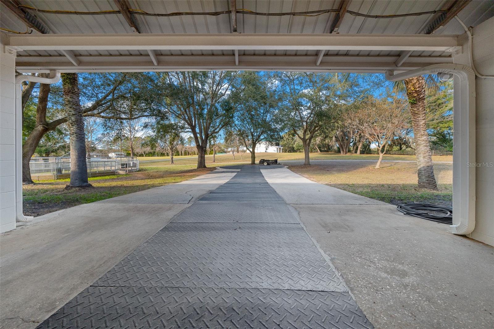 Image 3 of 95 For 16921 19th Court