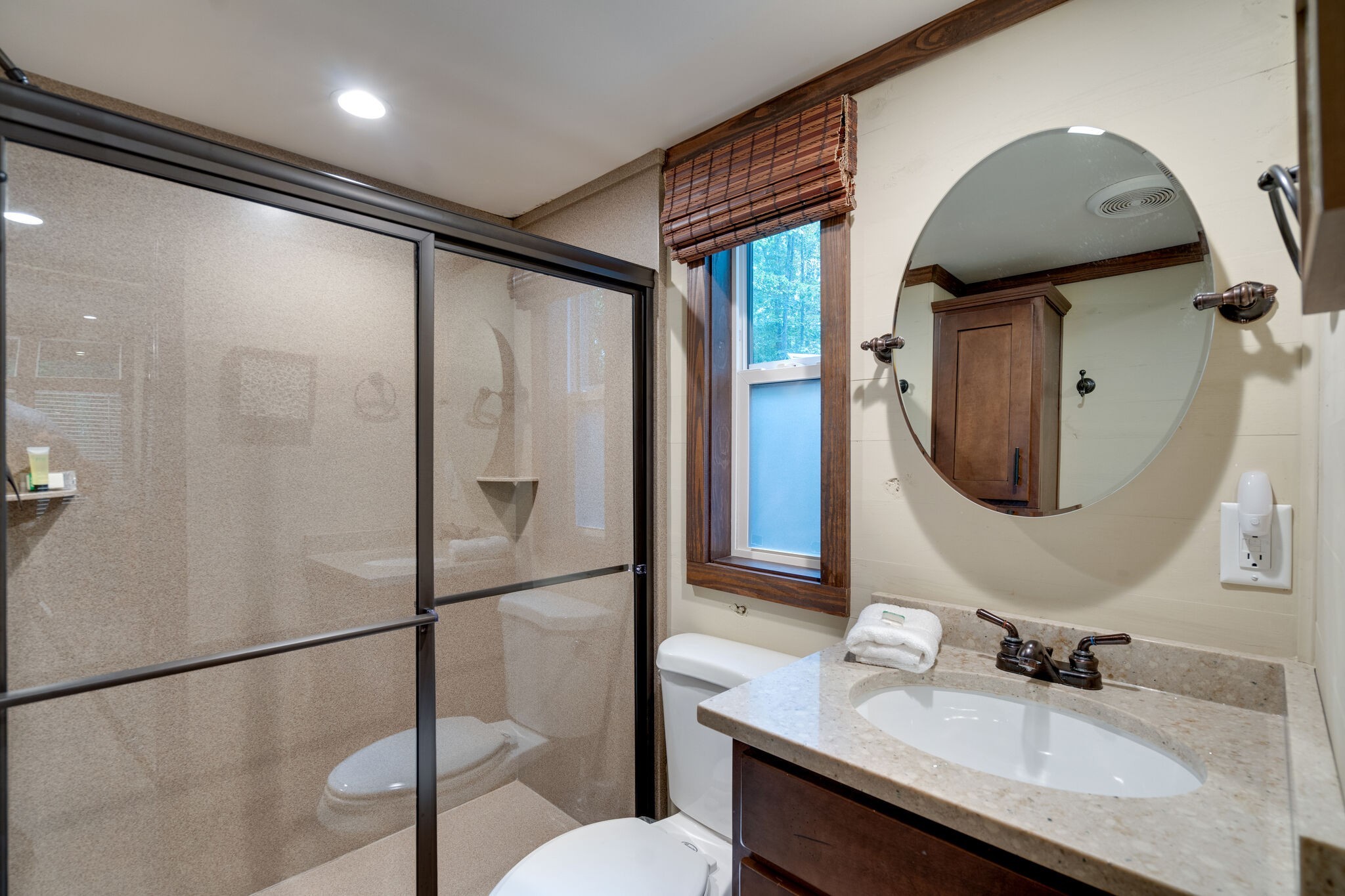 Image 16 of 20 For 3621 Norwick Place