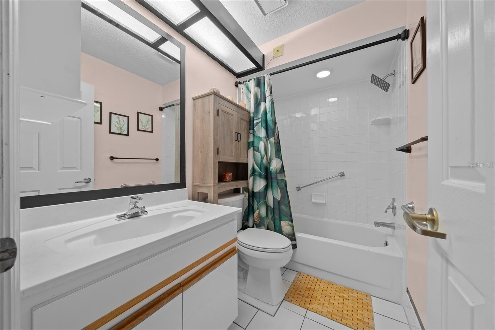 Image 32 of 41 For 8597 108th Lane Road