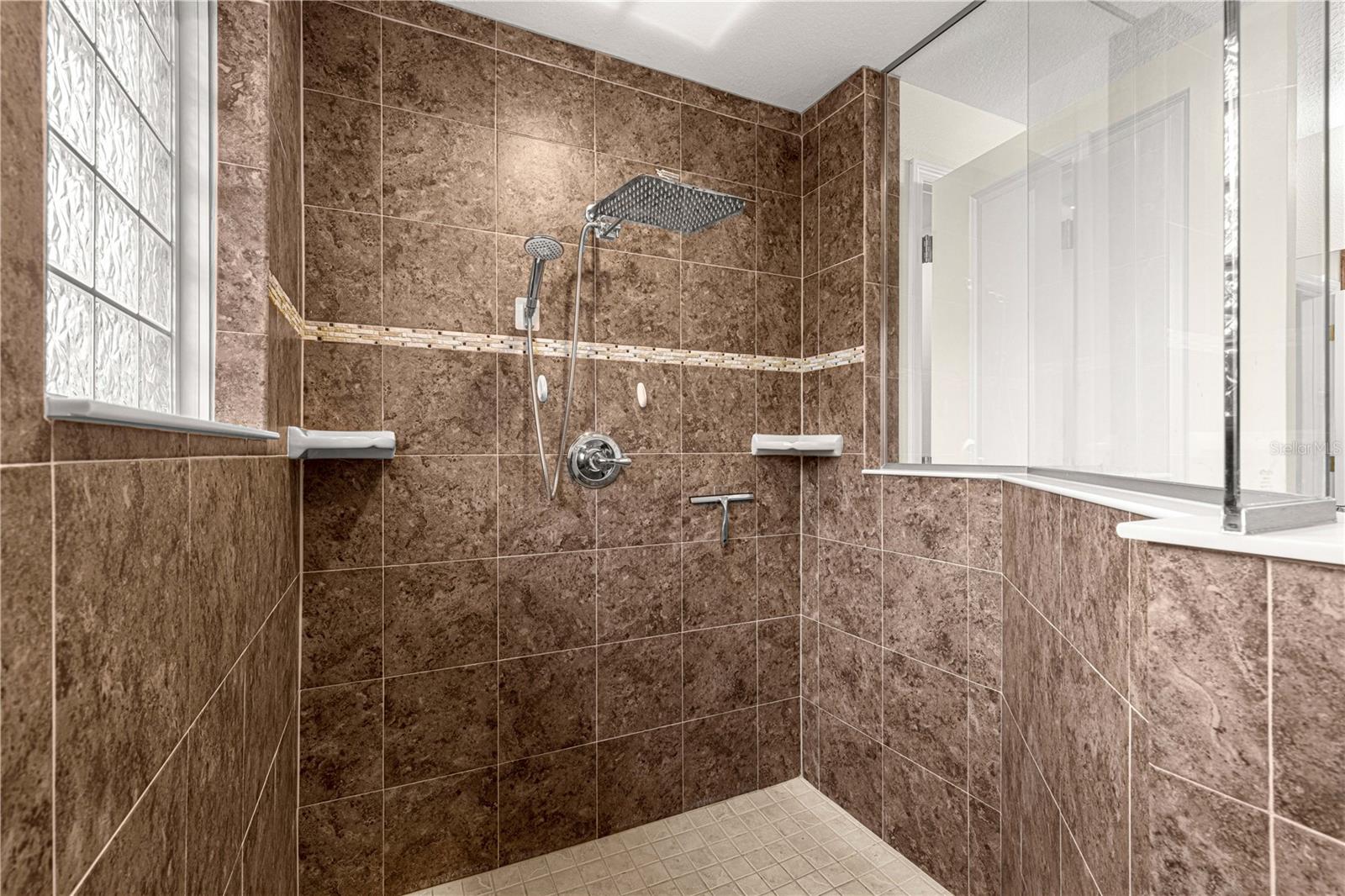 Image 13 of 38 For 3707 24th Street