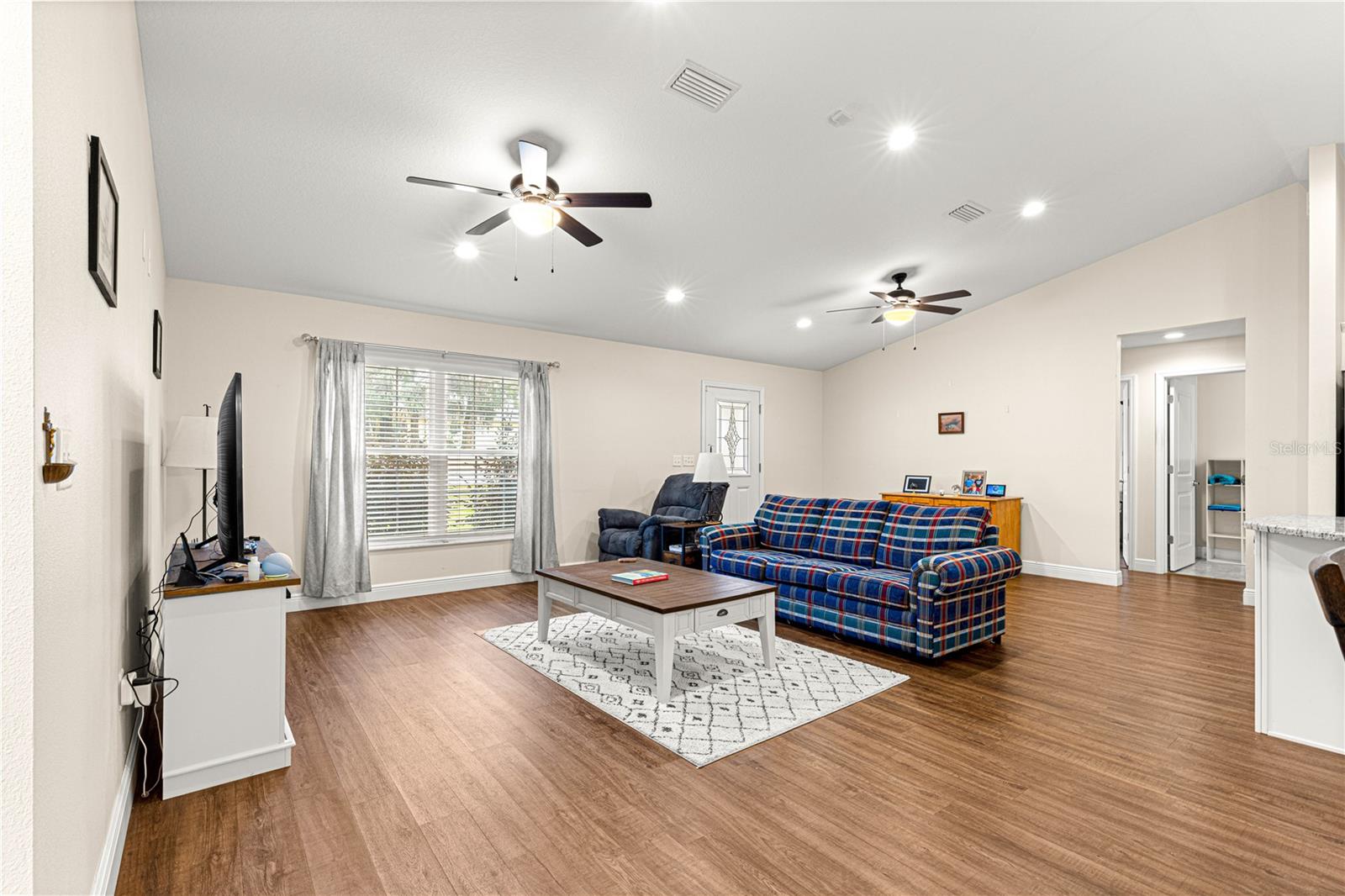 Image 3 of 38 For 3707 24th Street