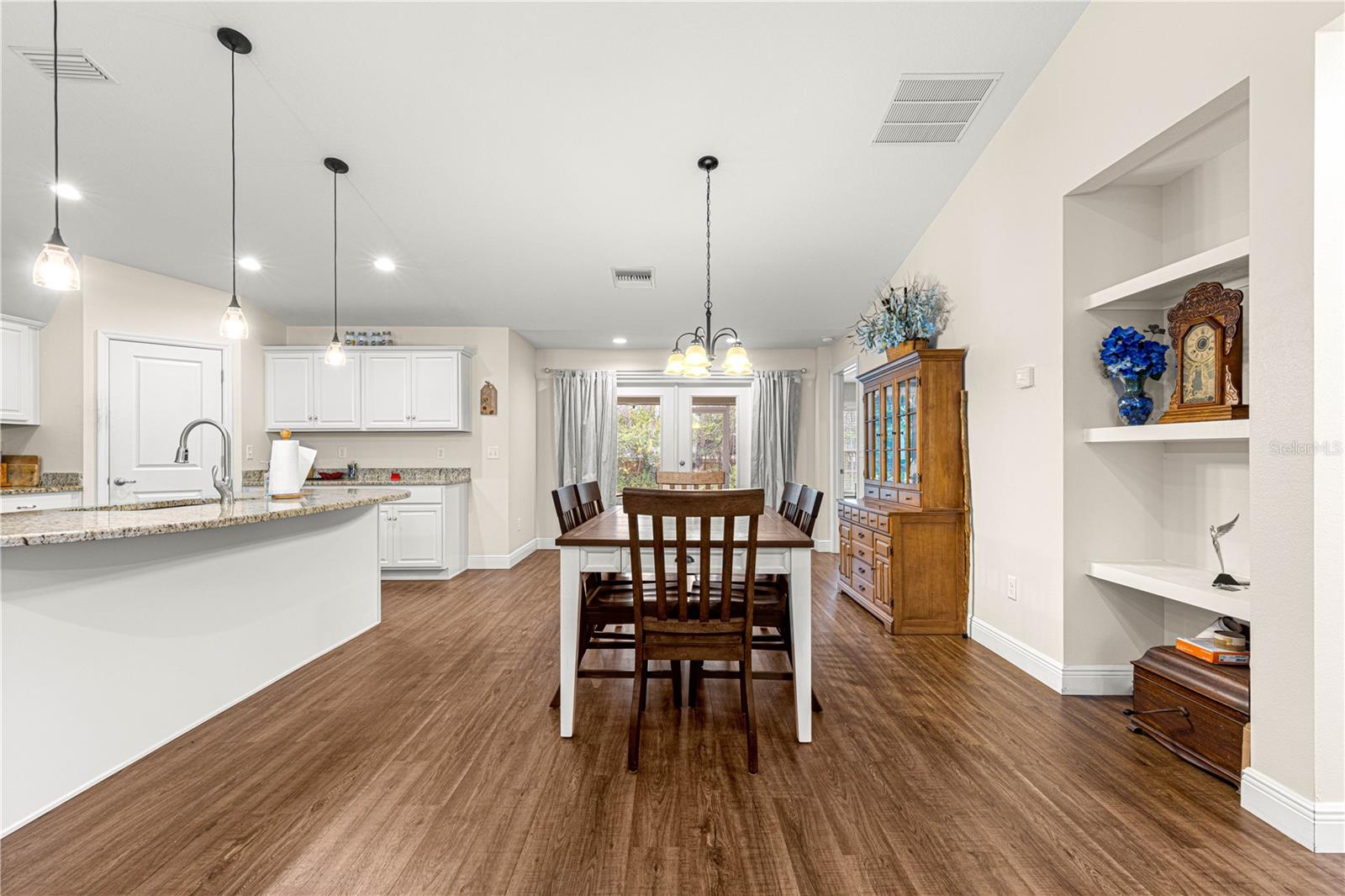 Image 6 of 38 For 3707 24th Street
