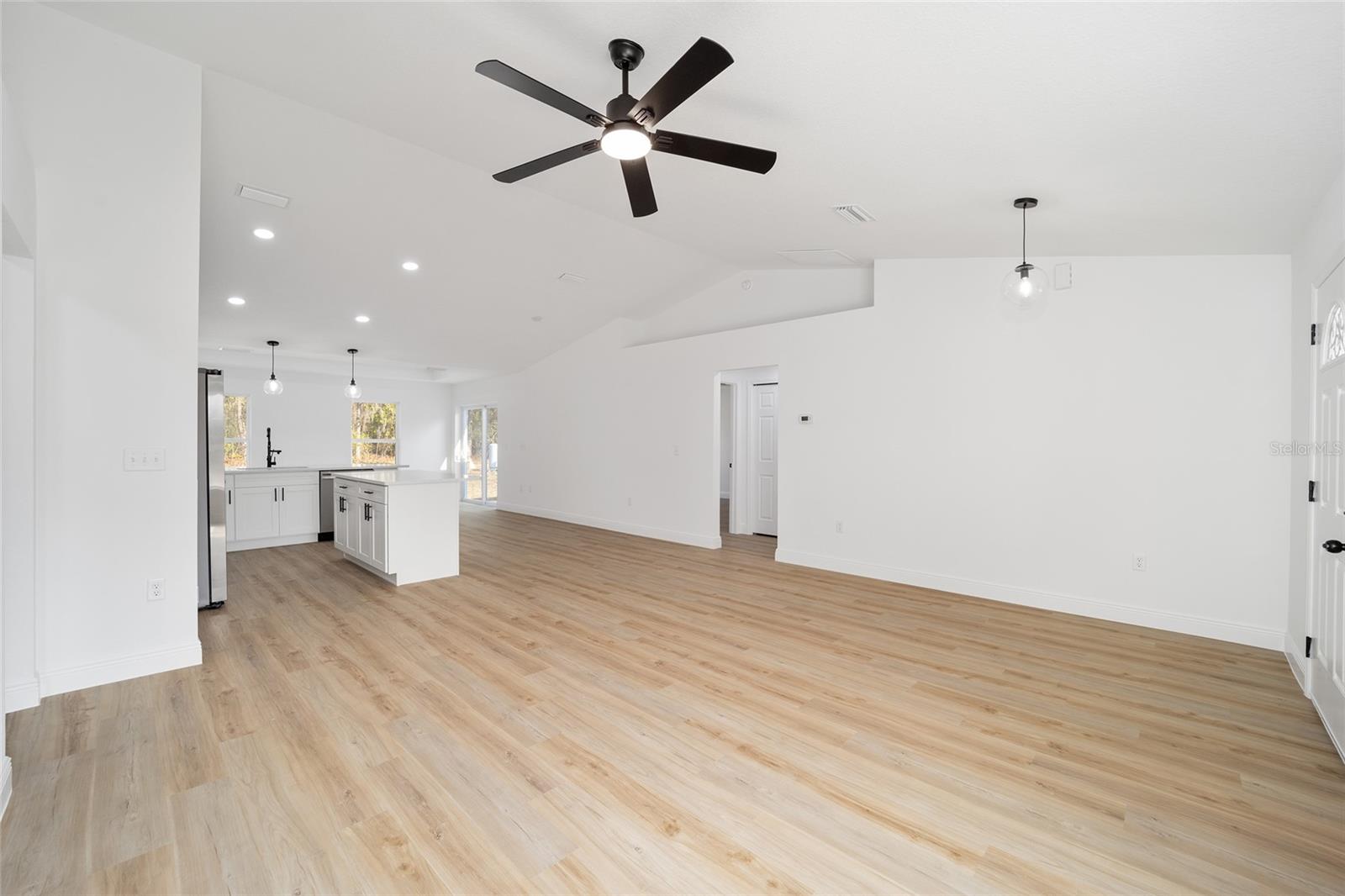 Image 17 of 40 For 7747 146th Lane Road