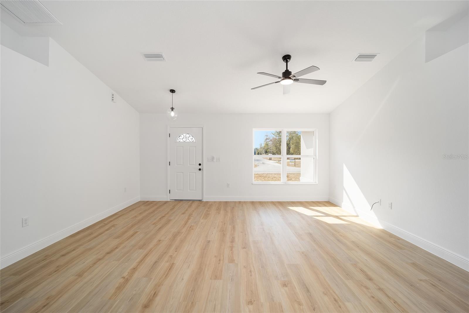 Image 18 of 40 For 7747 146th Lane Road