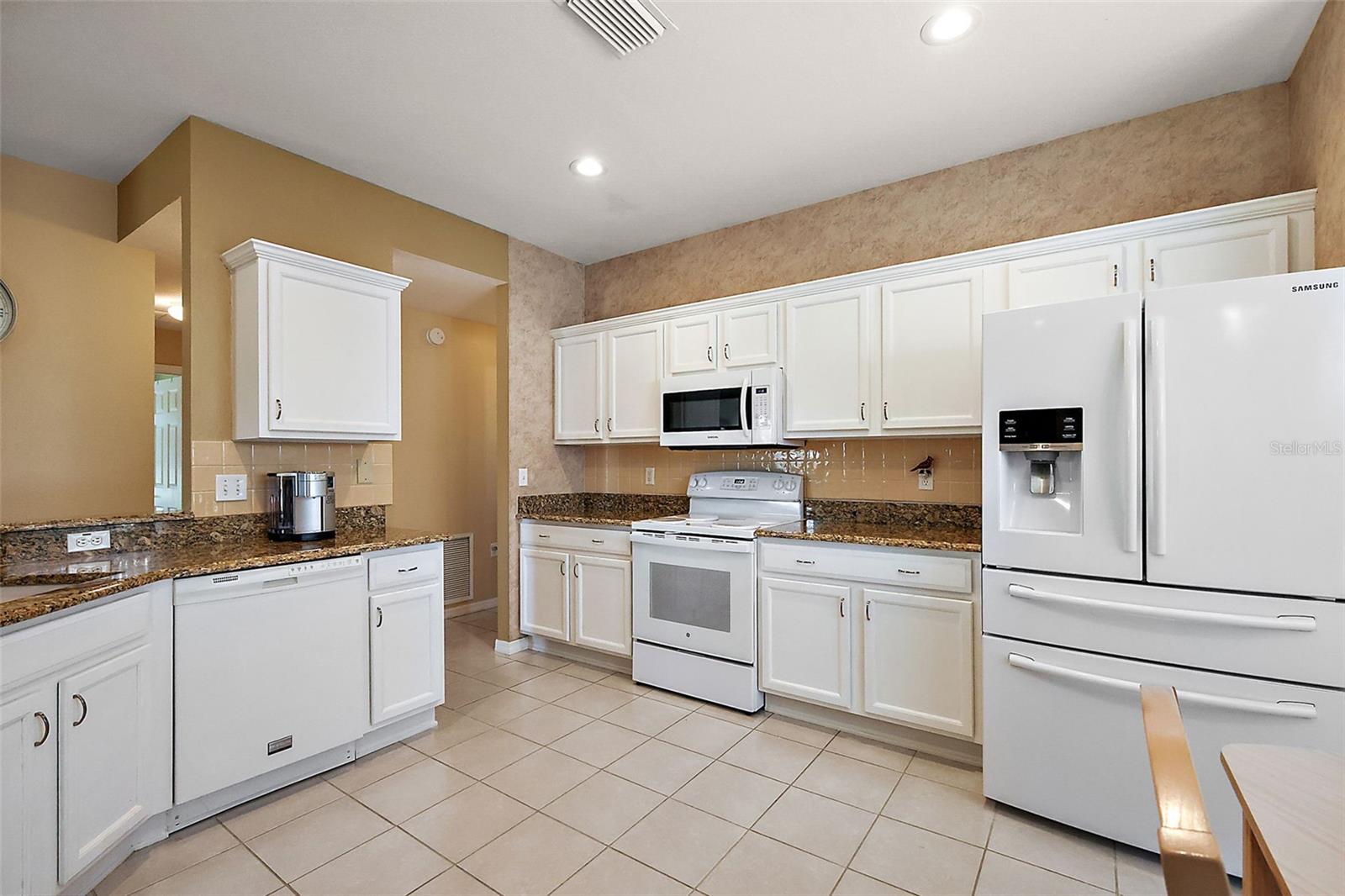 Image 12 of 51 For 14315 85th Avenue