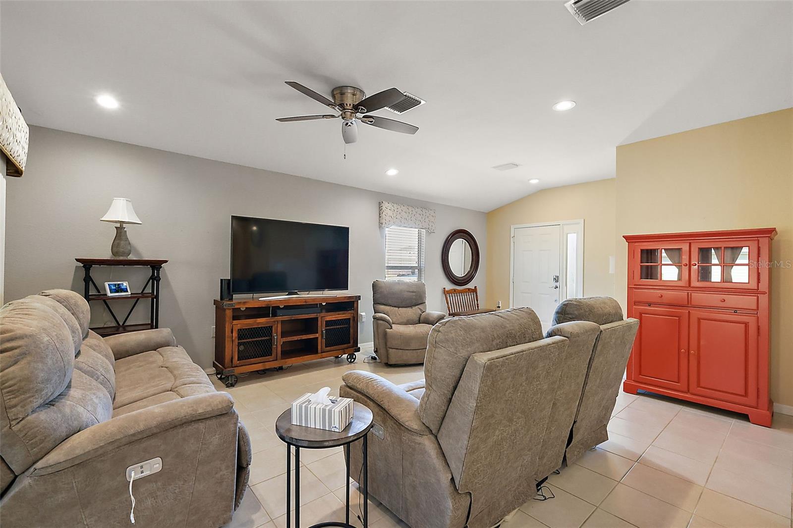 Image 8 of 51 For 14315 85th Avenue