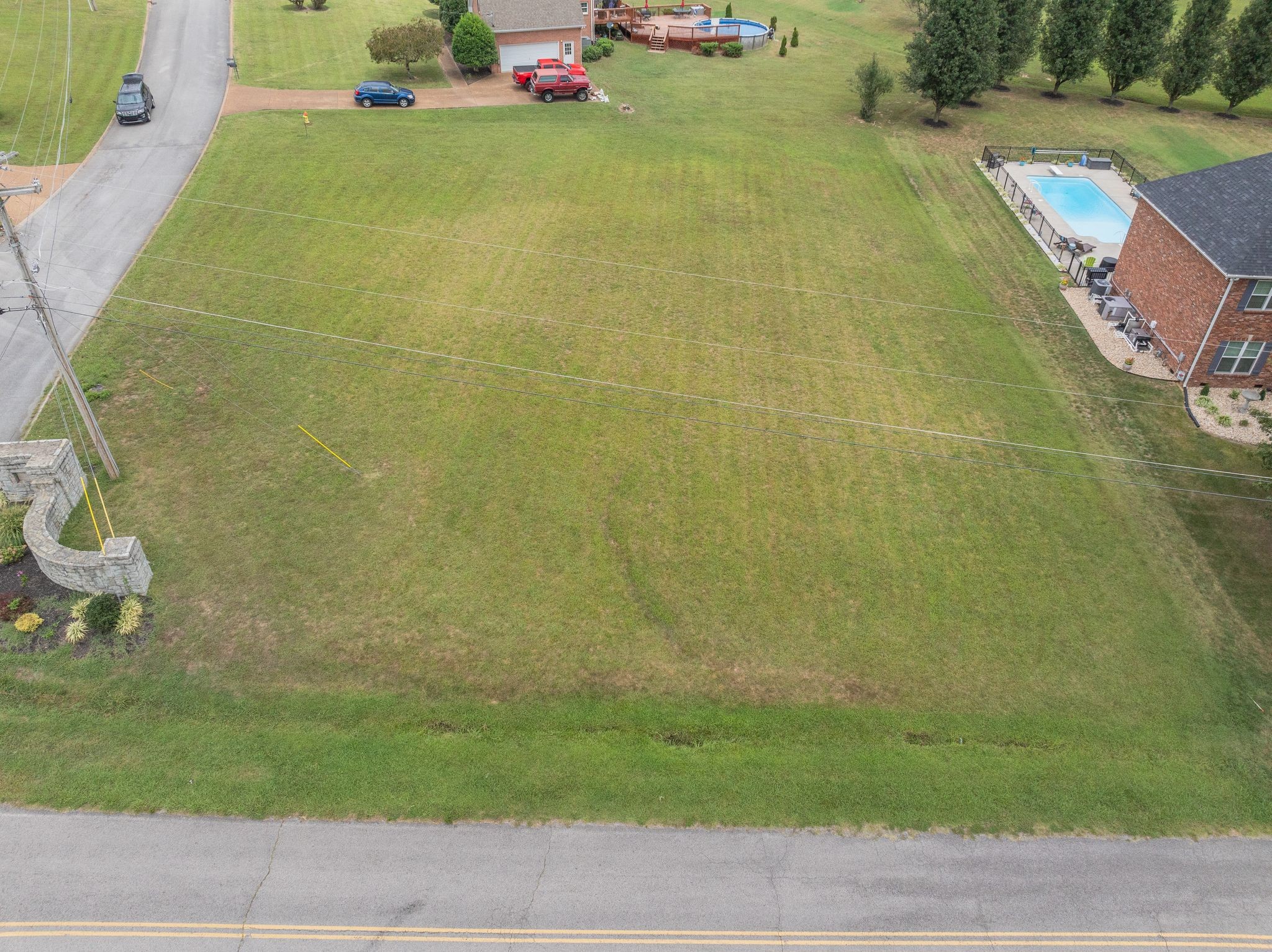 Image 4 of 10 For 6237 143rd Street