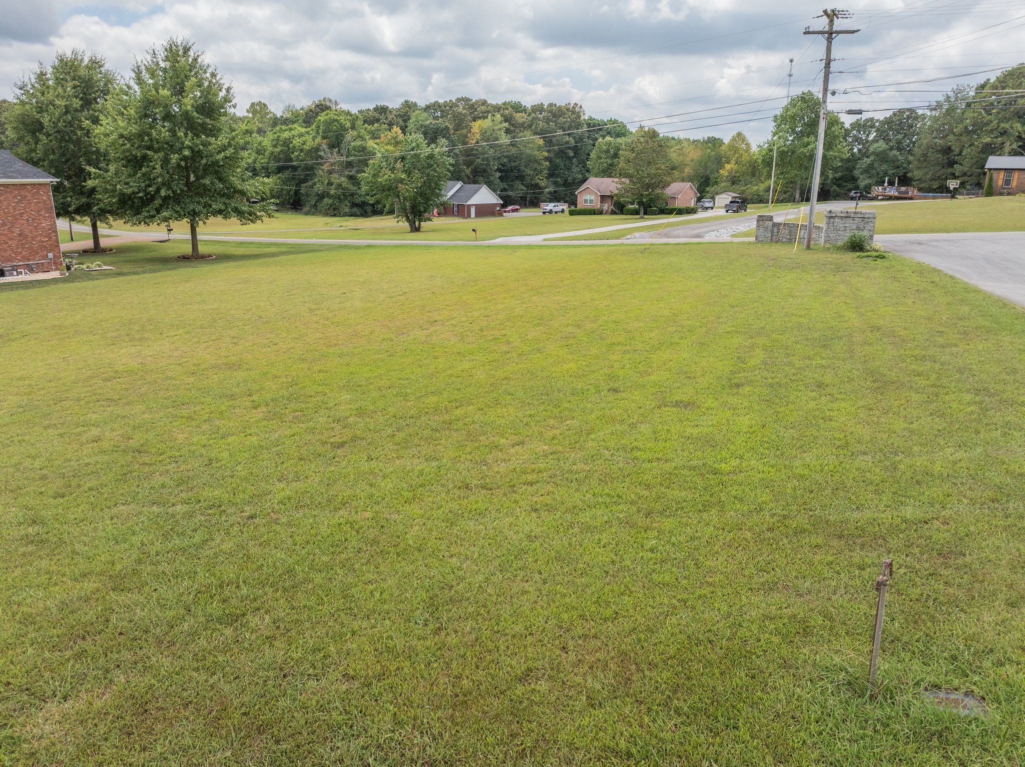 Image 9 of 10 For 6237 143rd Street