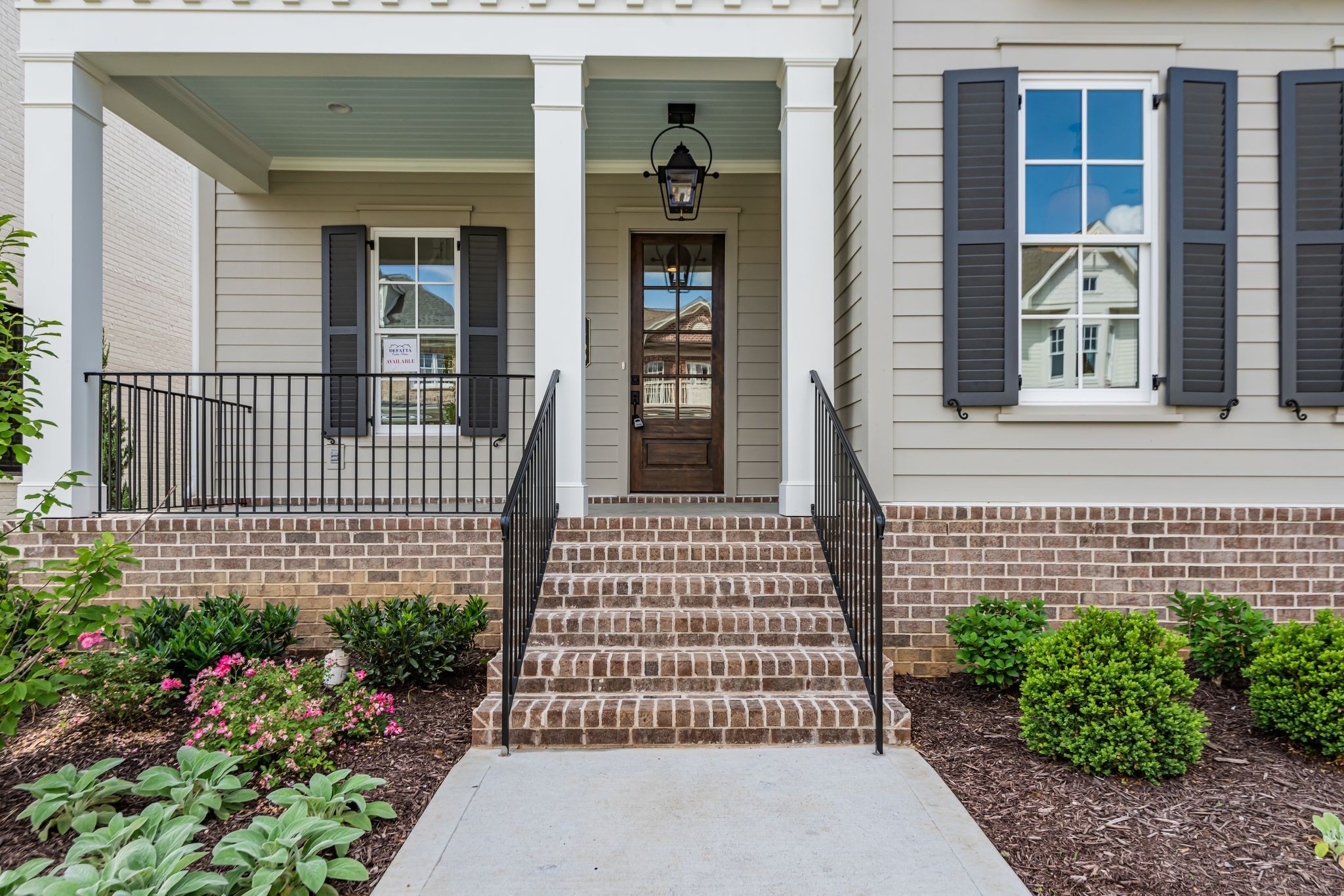 Image 4 of 62 For 1795 Clatter Bridge Road 1795