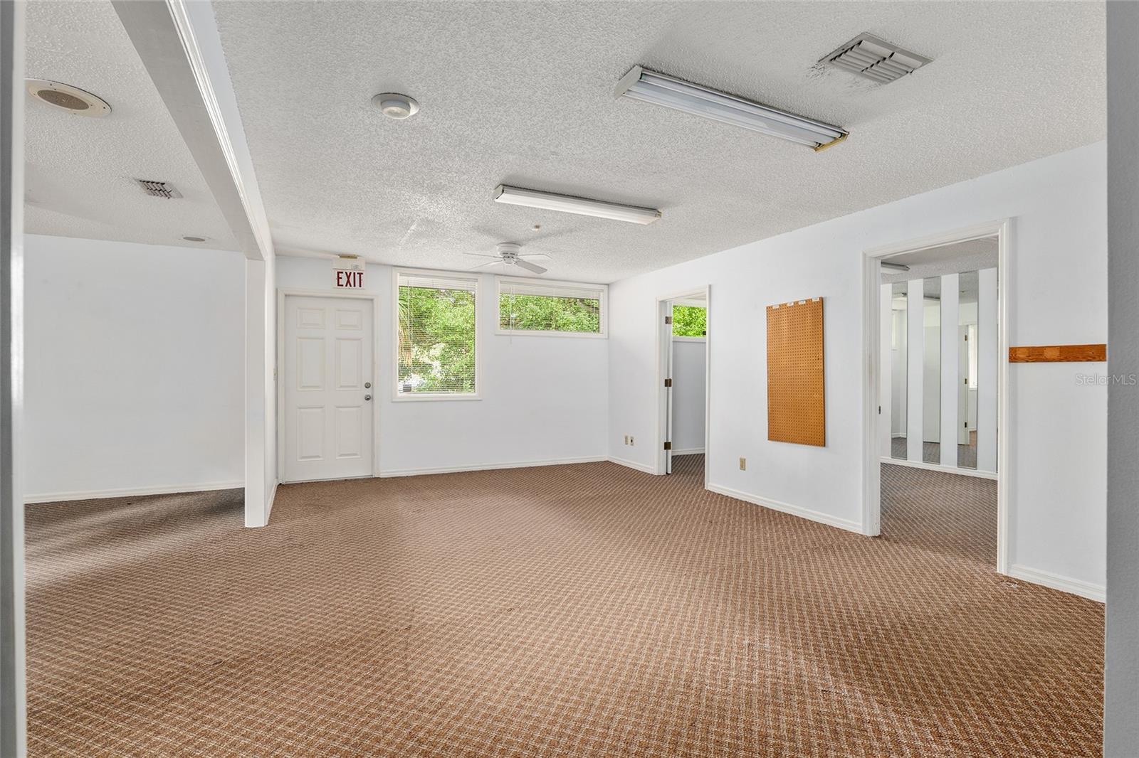 Image 18 of 28 For 2801 College Road 24
