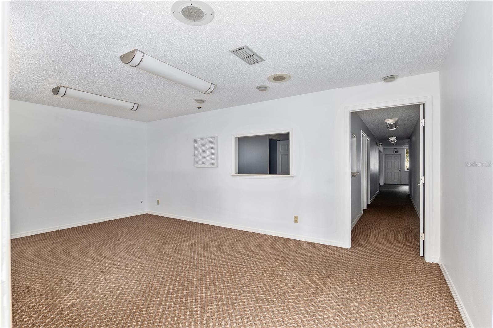 Image 5 of 28 For 2801 College Road 24